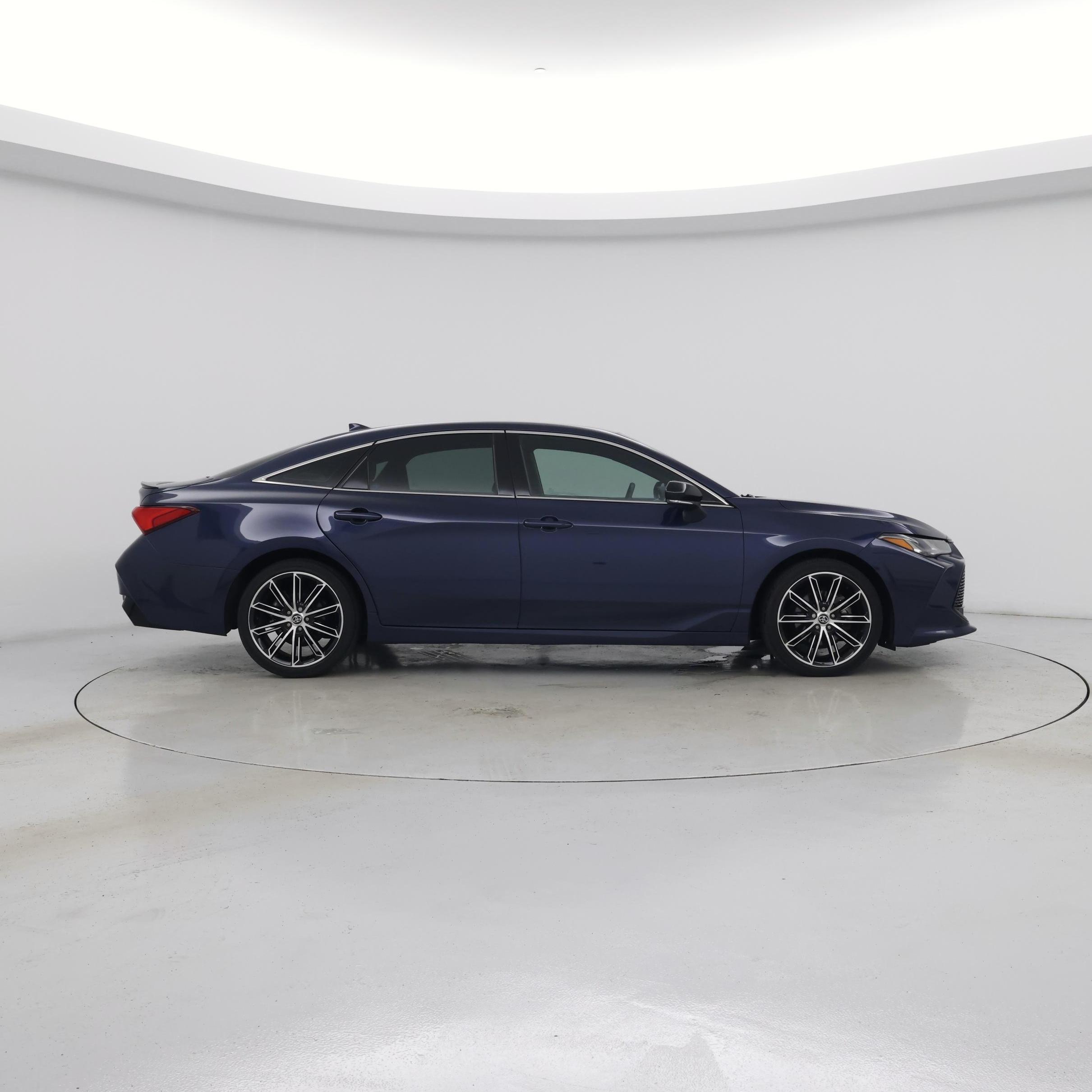 Thumbnail: 2020 Toyota Avalon - 7