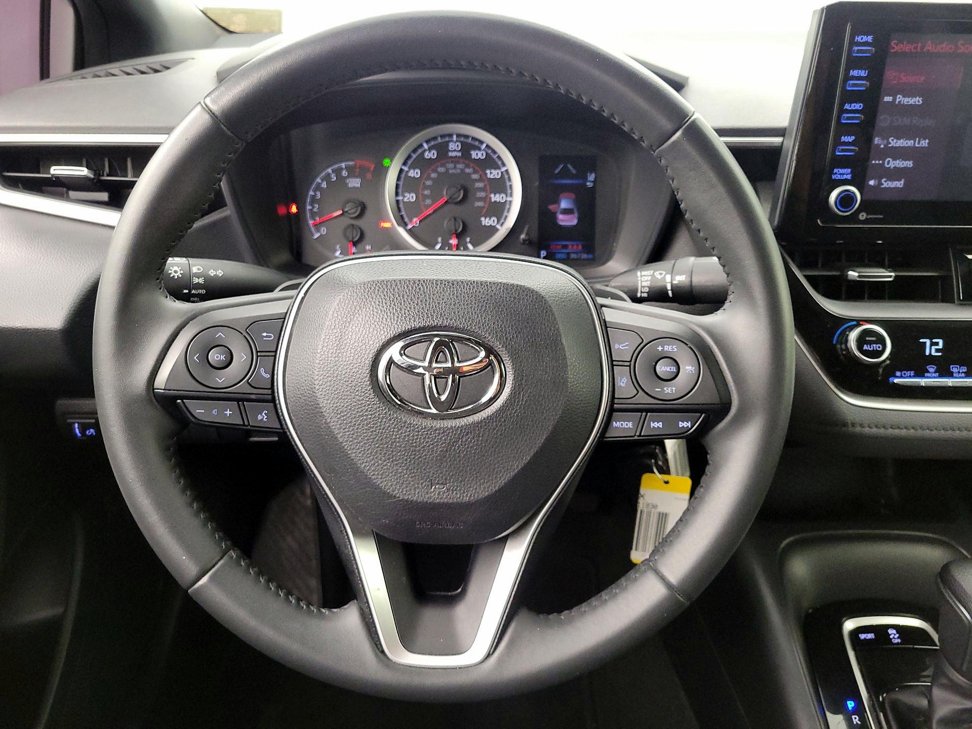 Thumbnail: 2022 Toyota Corolla - 10