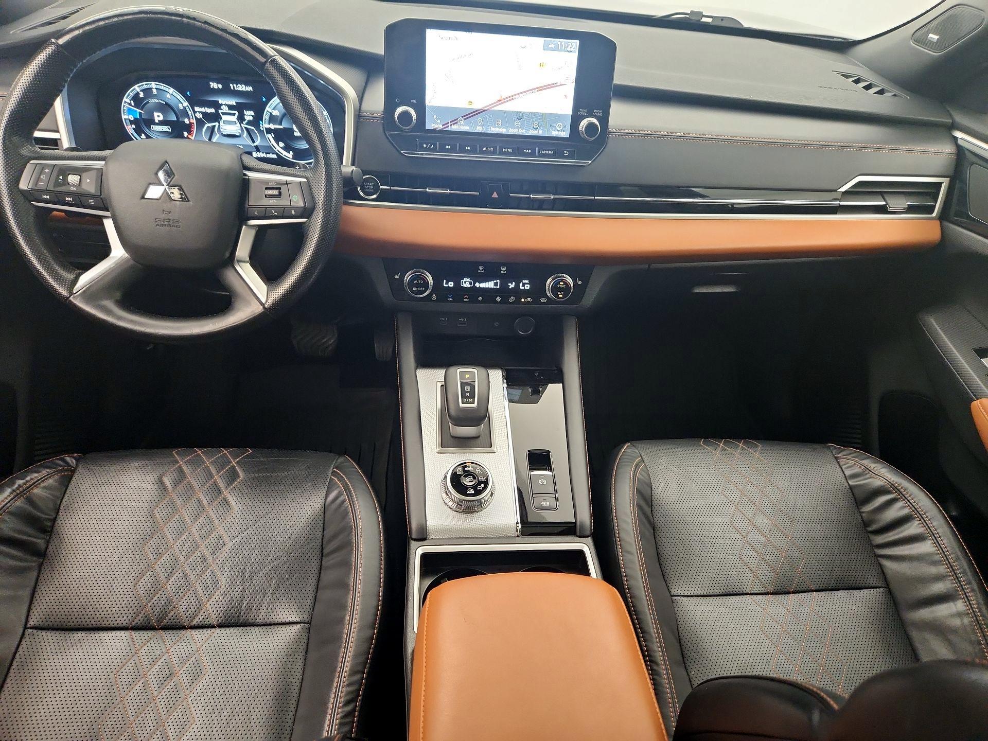 Thumbnail: 2022 Mitsubishi Outlander - 9
