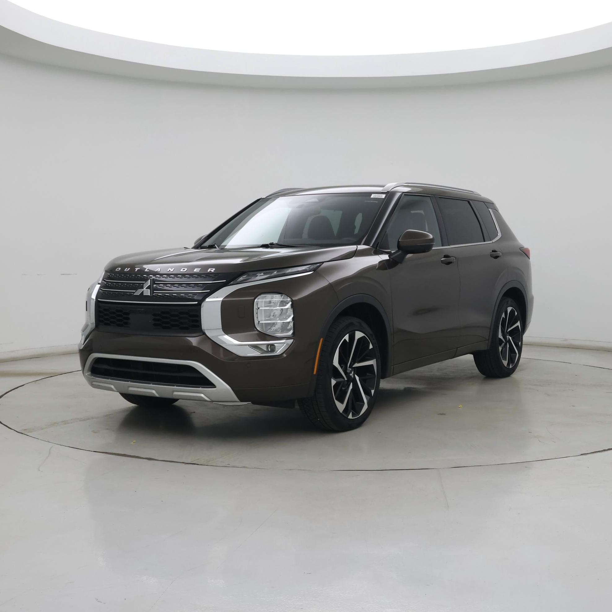 Thumbnail: 2022 Mitsubishi Outlander - 5