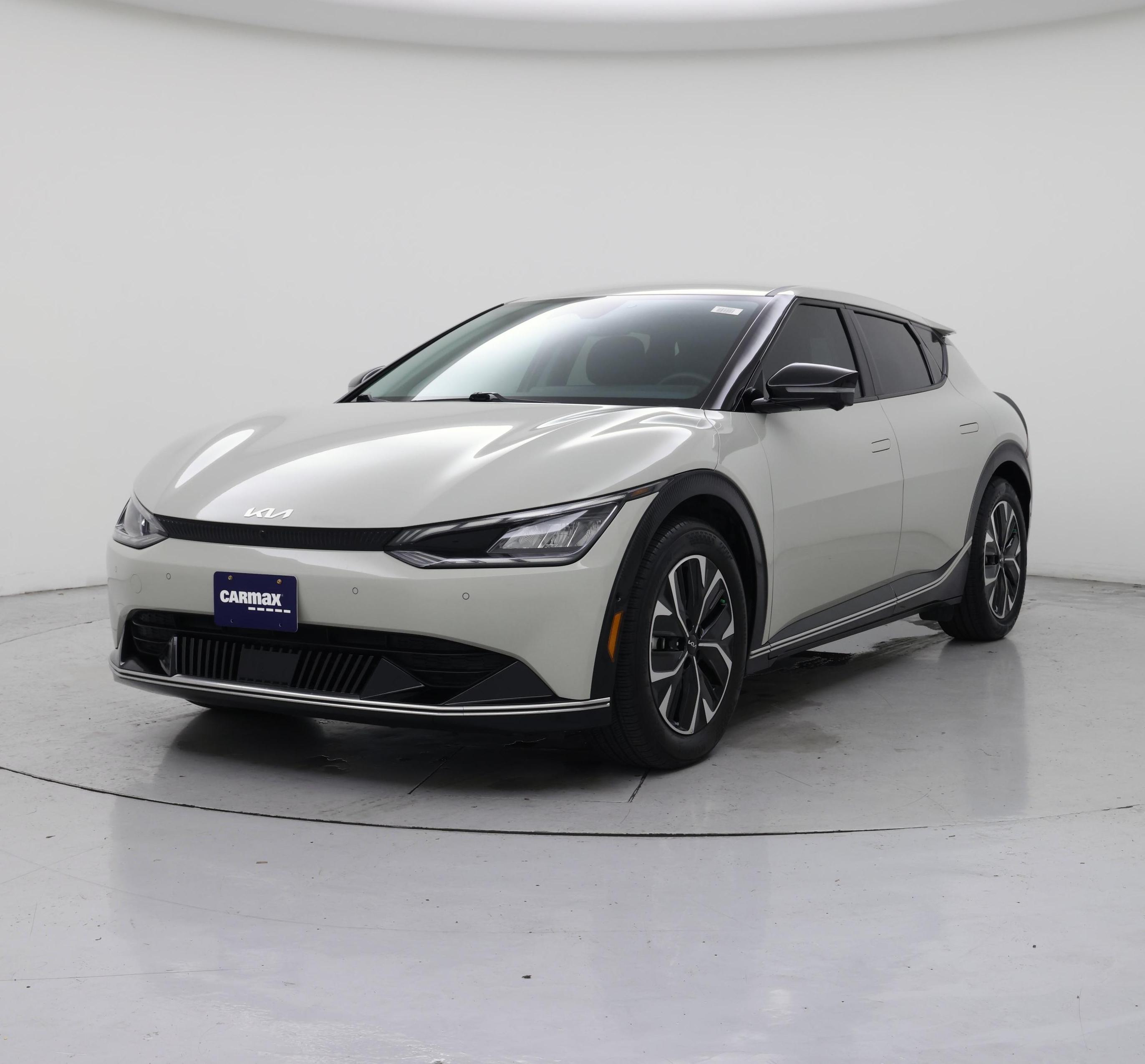 Thumbnail: 2023 Kia EV6 - 4