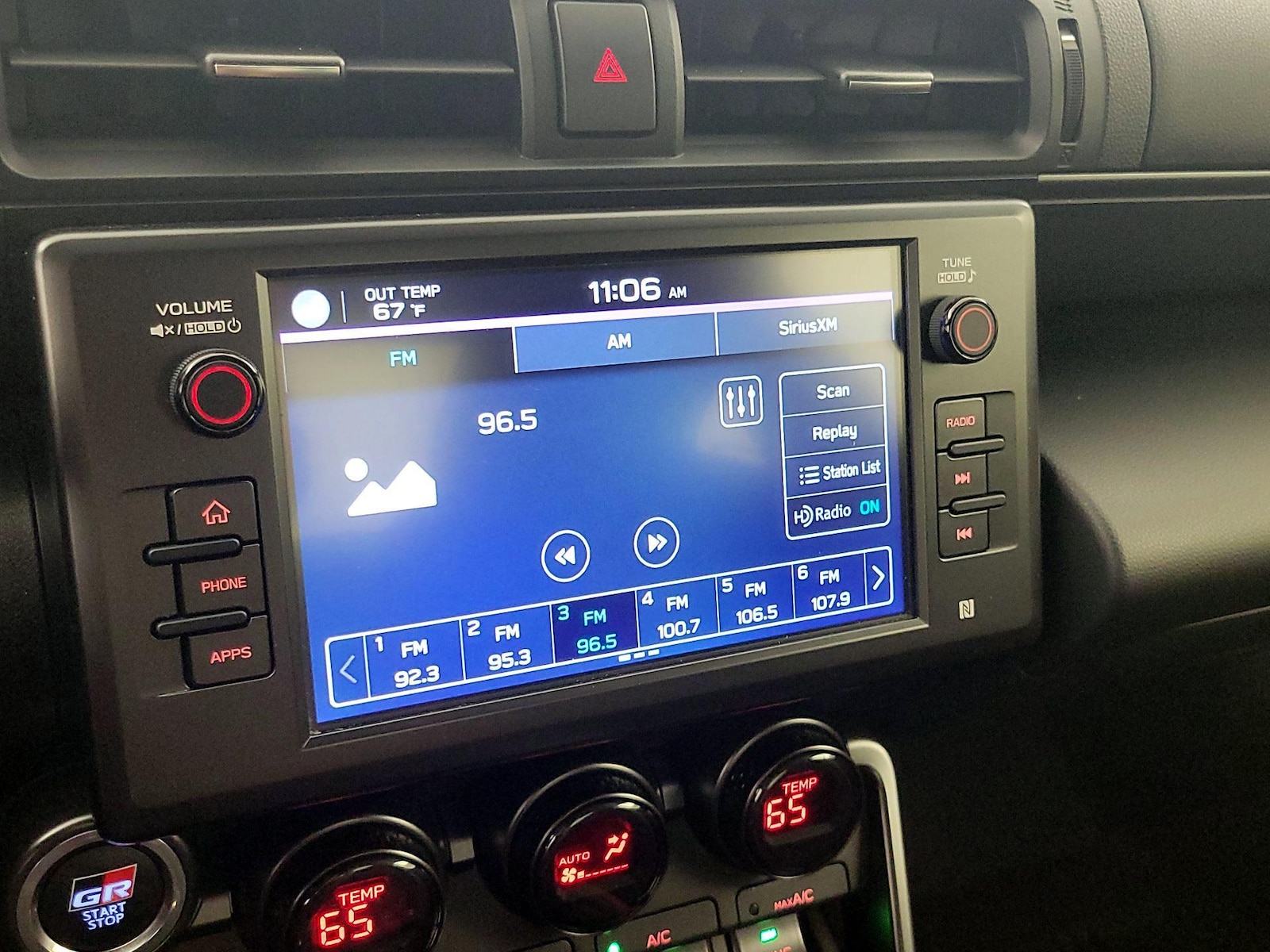 2024 Toyota GR86 Trueno Edition - Photo 16
