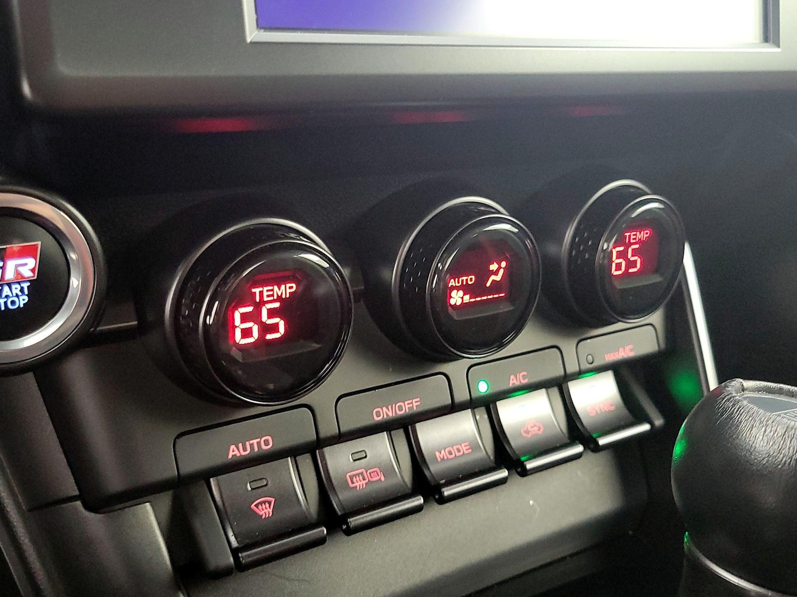 2024 Toyota GR86 Trueno Edition - Photo 17