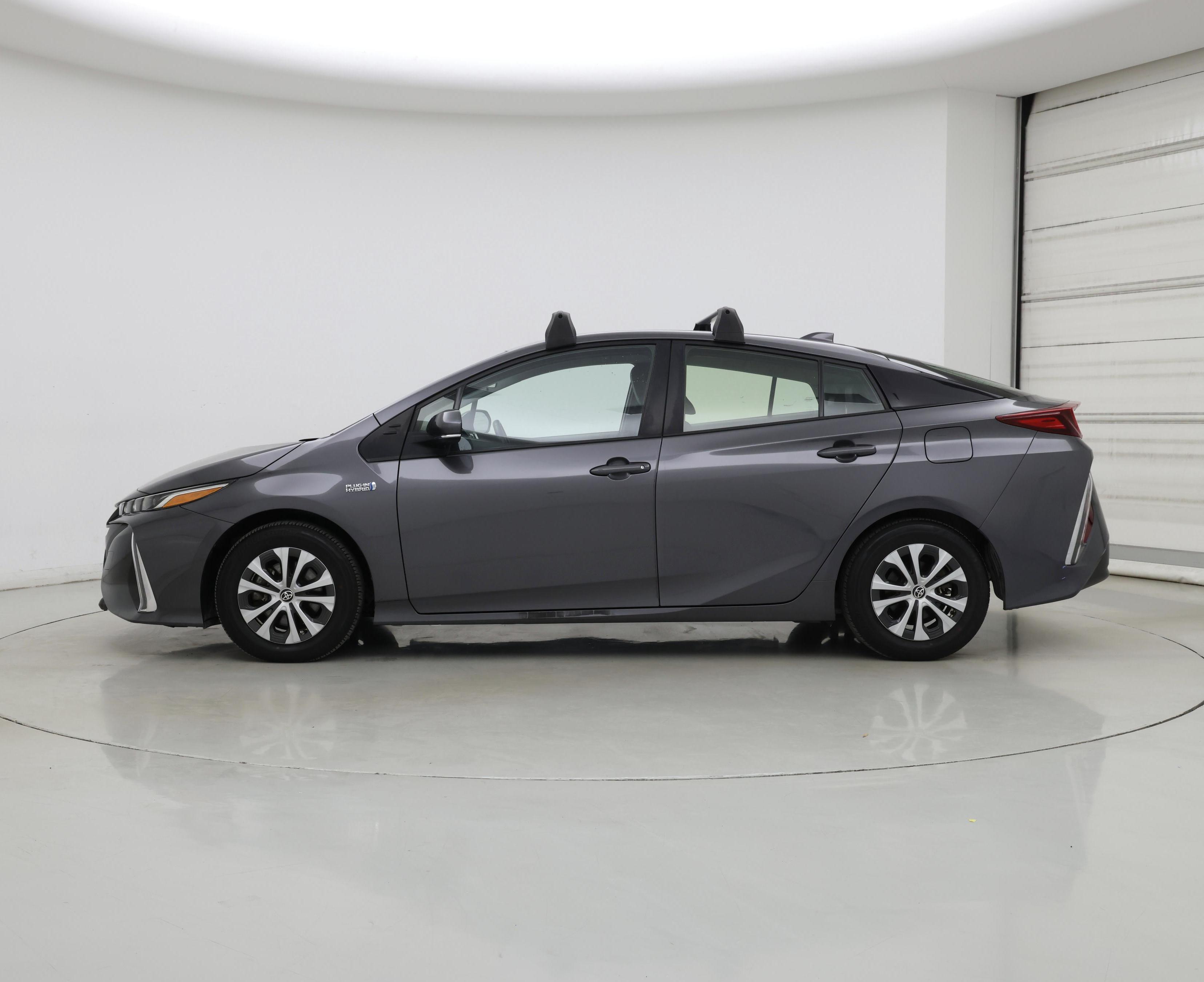 Thumbnail: 2022 Toyota Prius Prime - 3