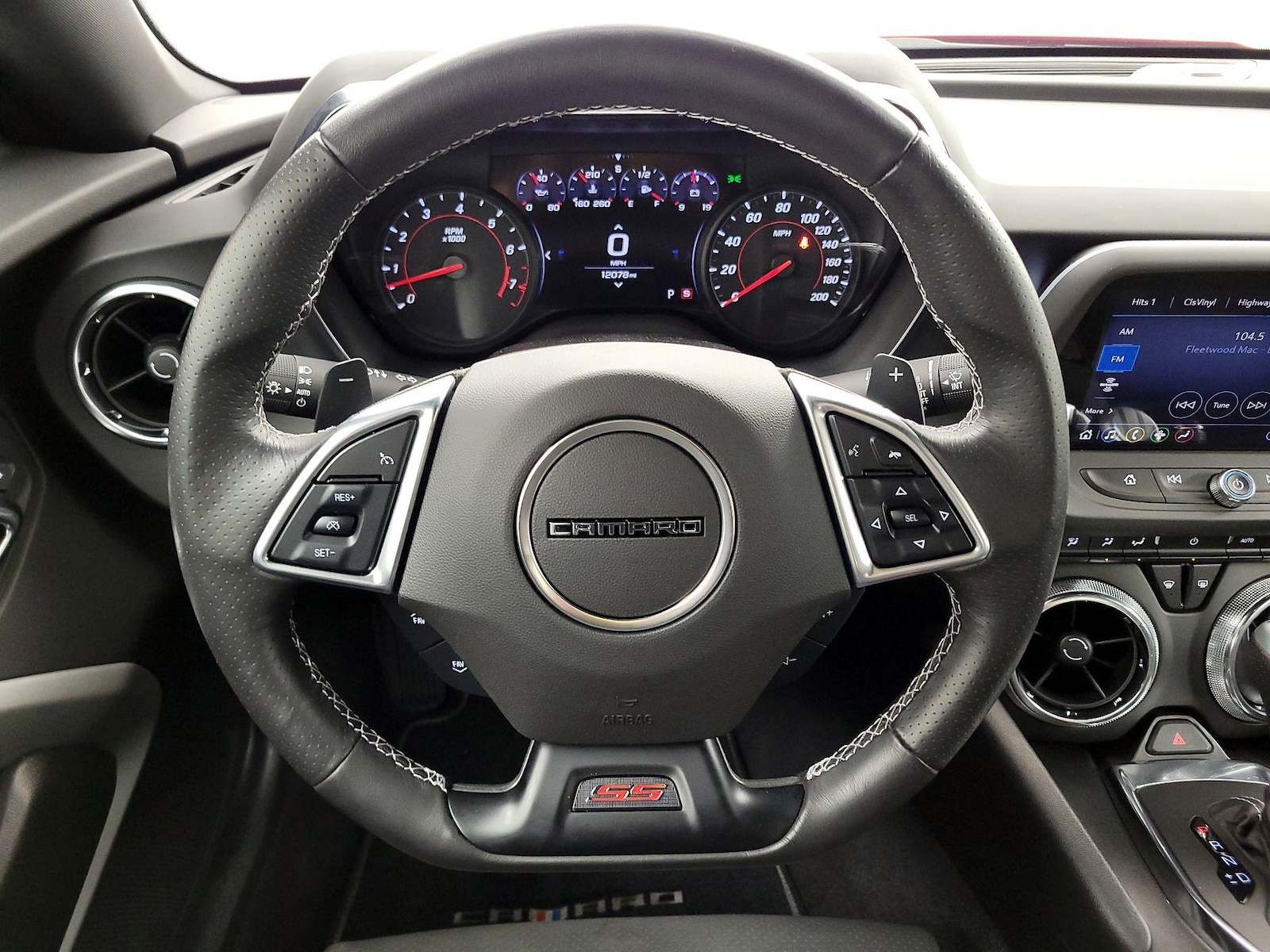 2021 Chevrolet Camaro 1SS - Photo 11
