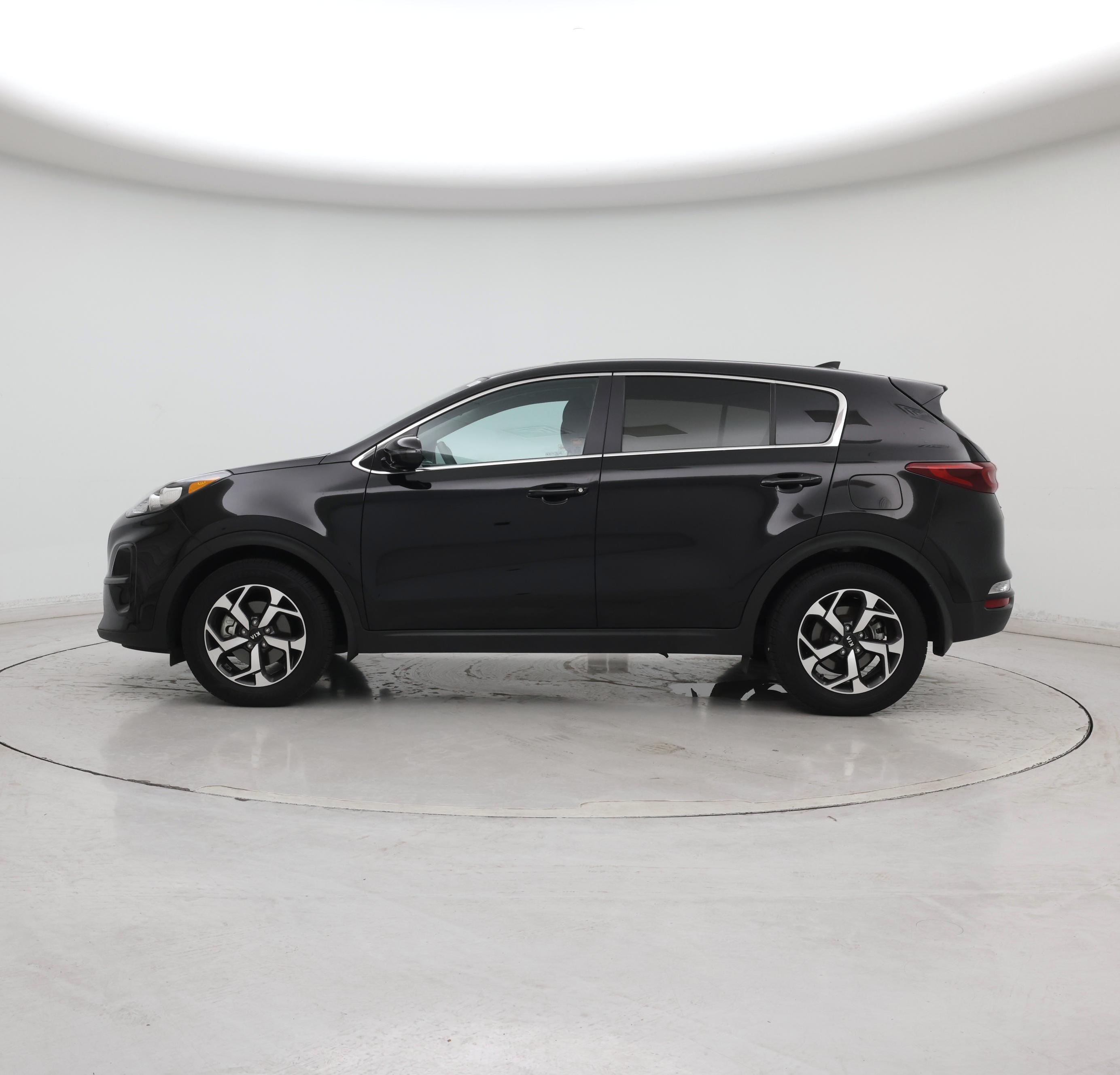 Thumbnail: 2020 Kia Sportage - 3