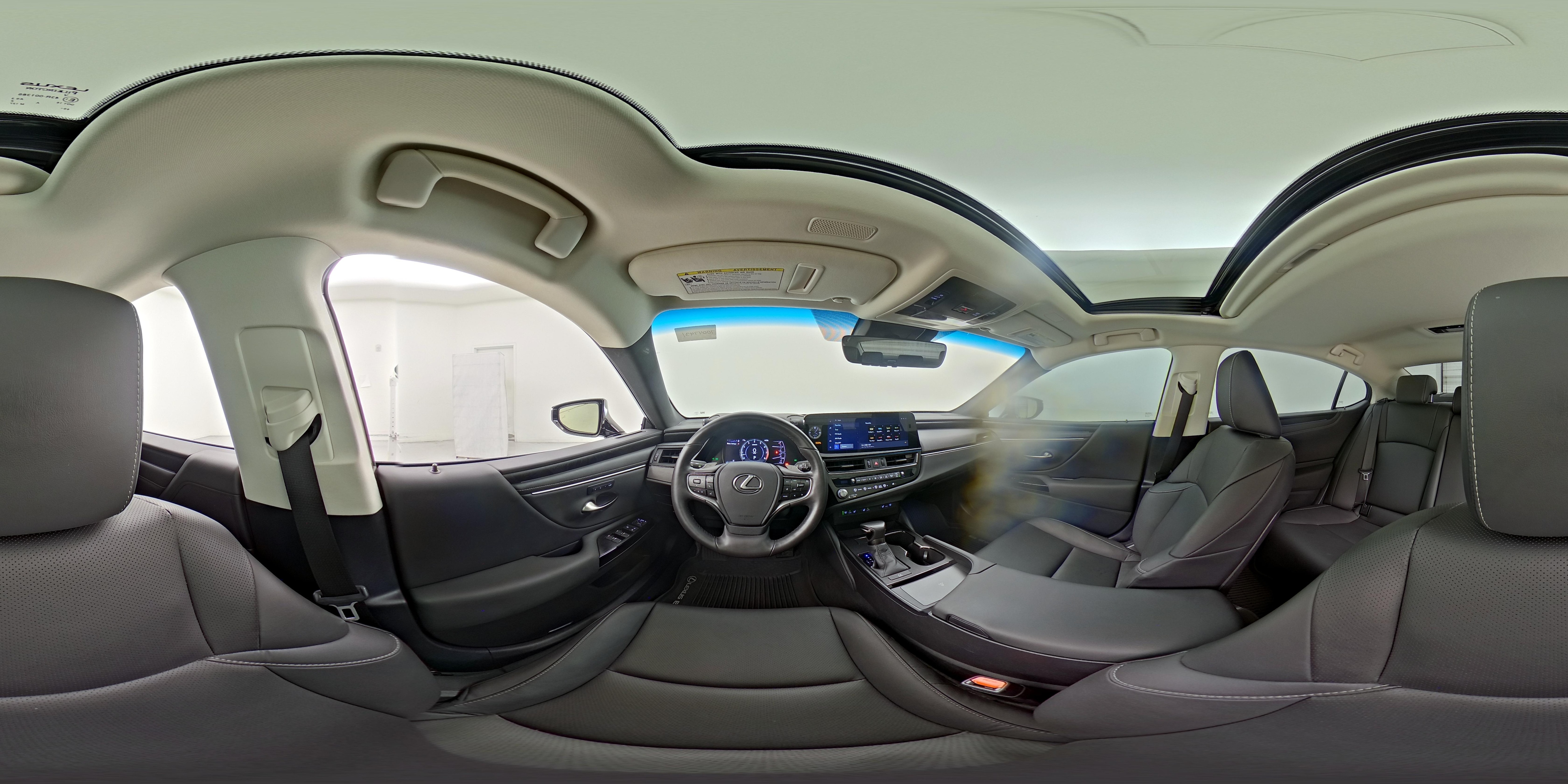 2024 Lexus ES 350 - Photo 26