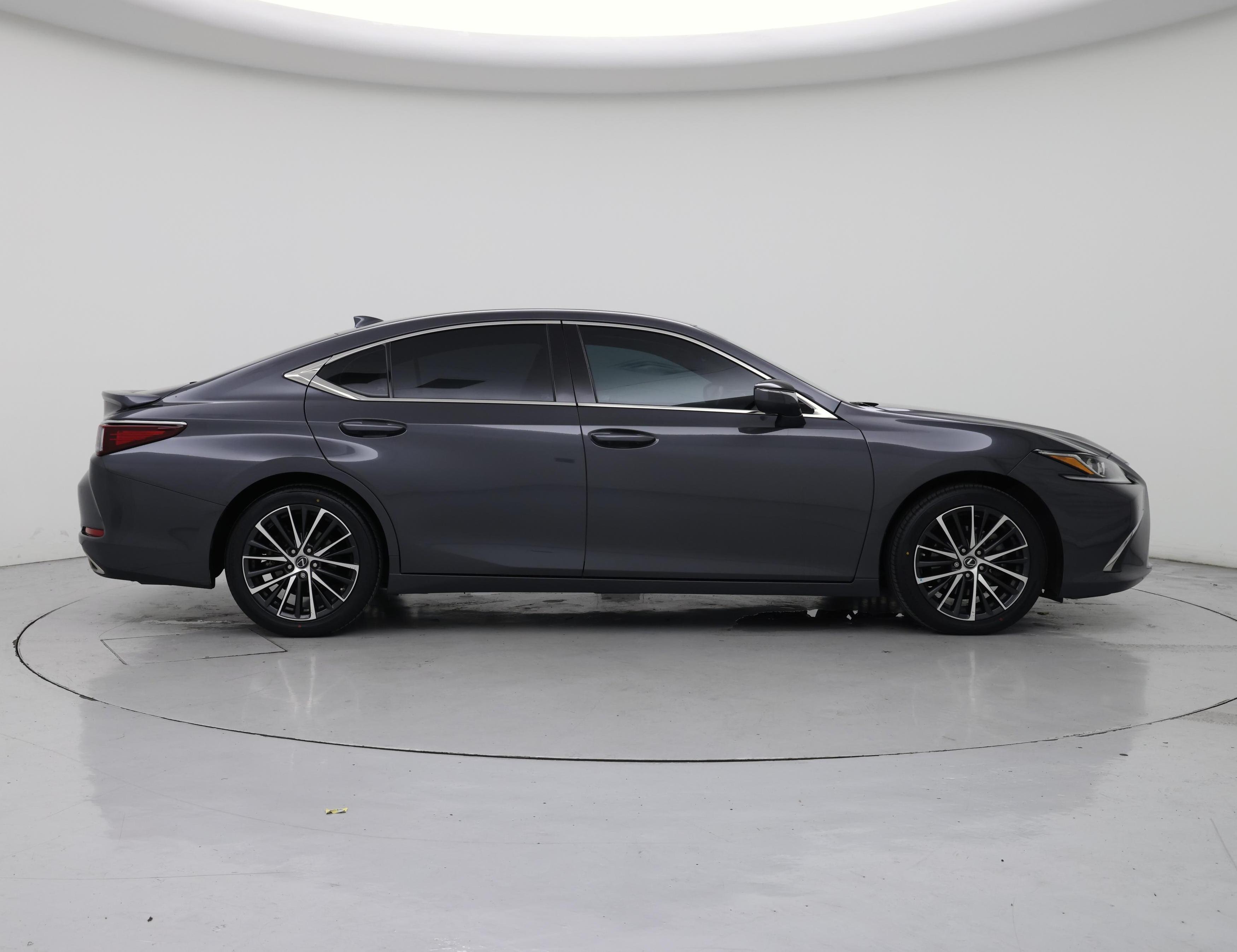 Thumbnail: 2024 Lexus ES - 7