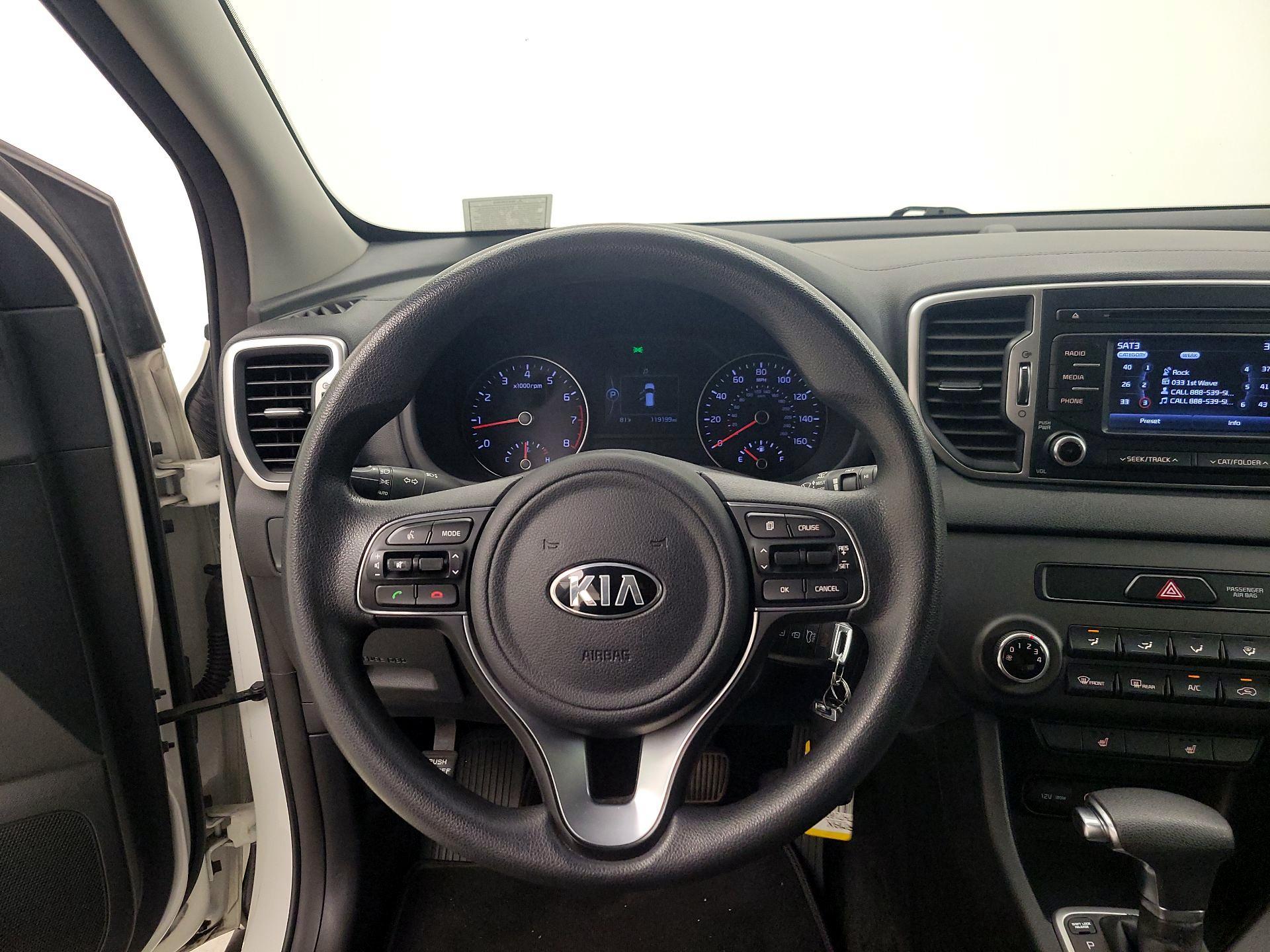 Thumbnail: 2017 Kia Sportage - 10