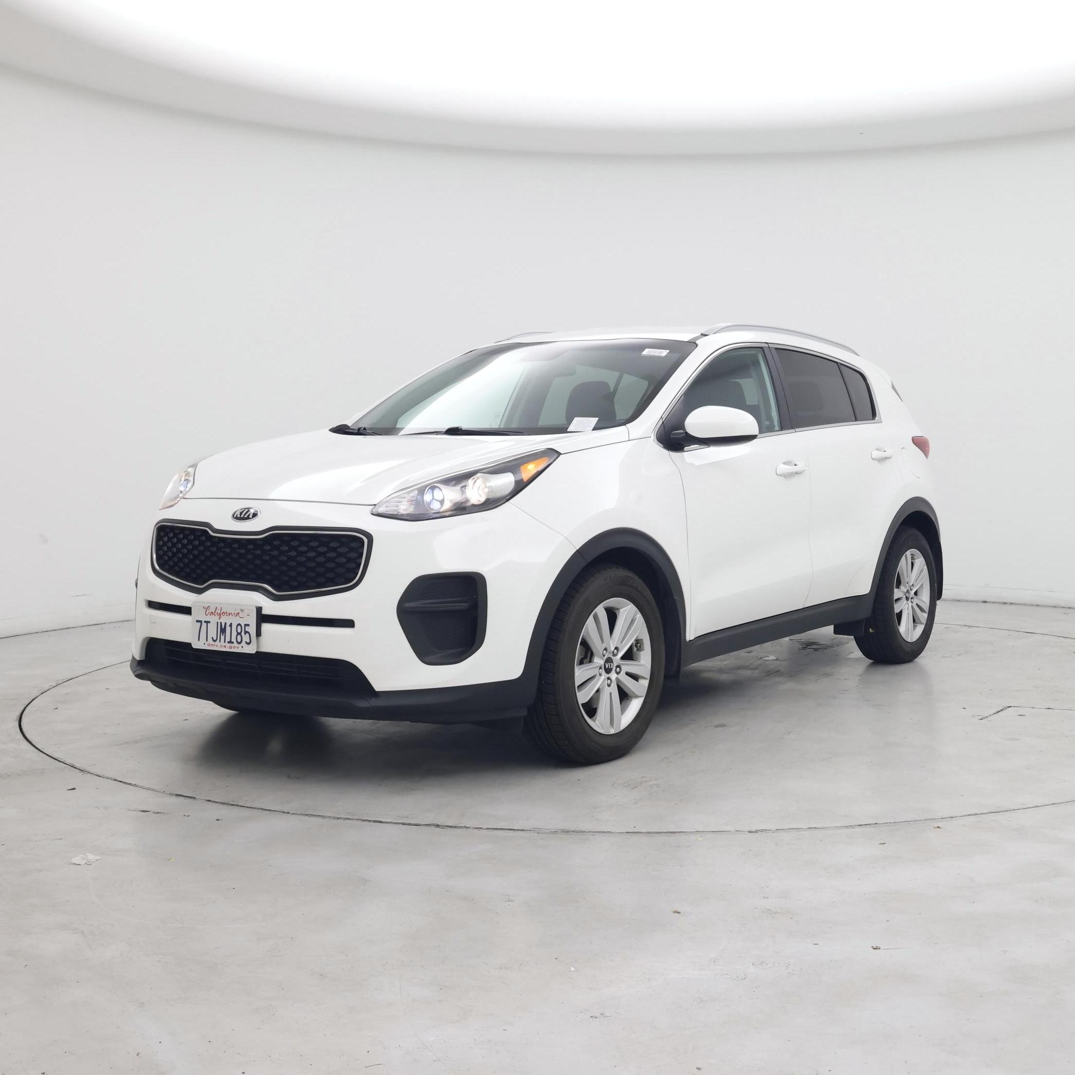 Thumbnail: 2017 Kia Sportage - 4