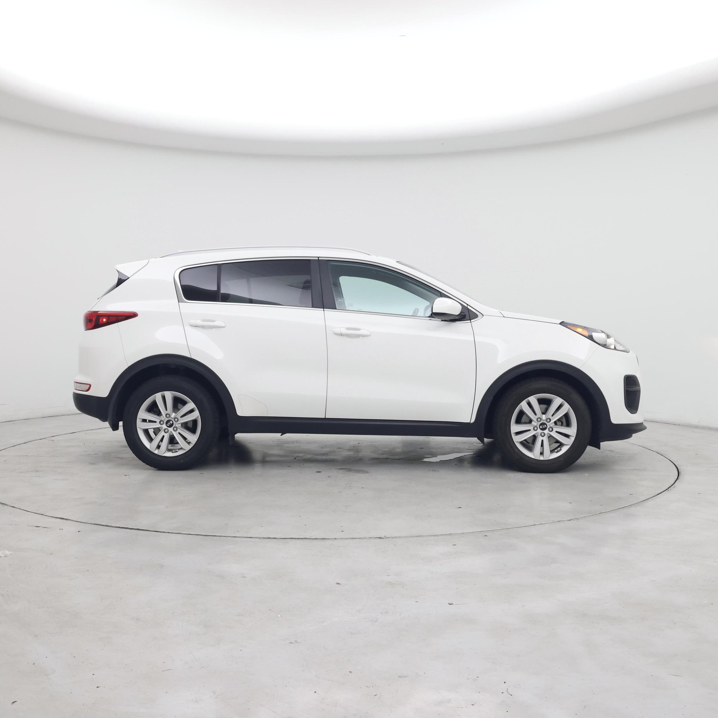 Thumbnail: 2017 Kia Sportage - 7