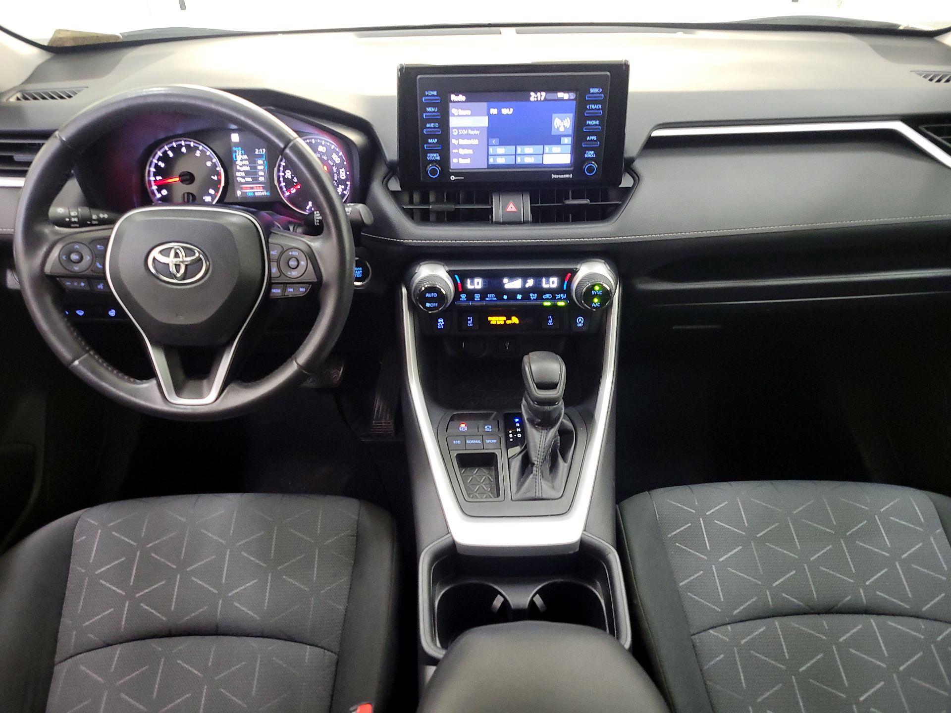 Thumbnail: 2021 Toyota RAV4 - 9