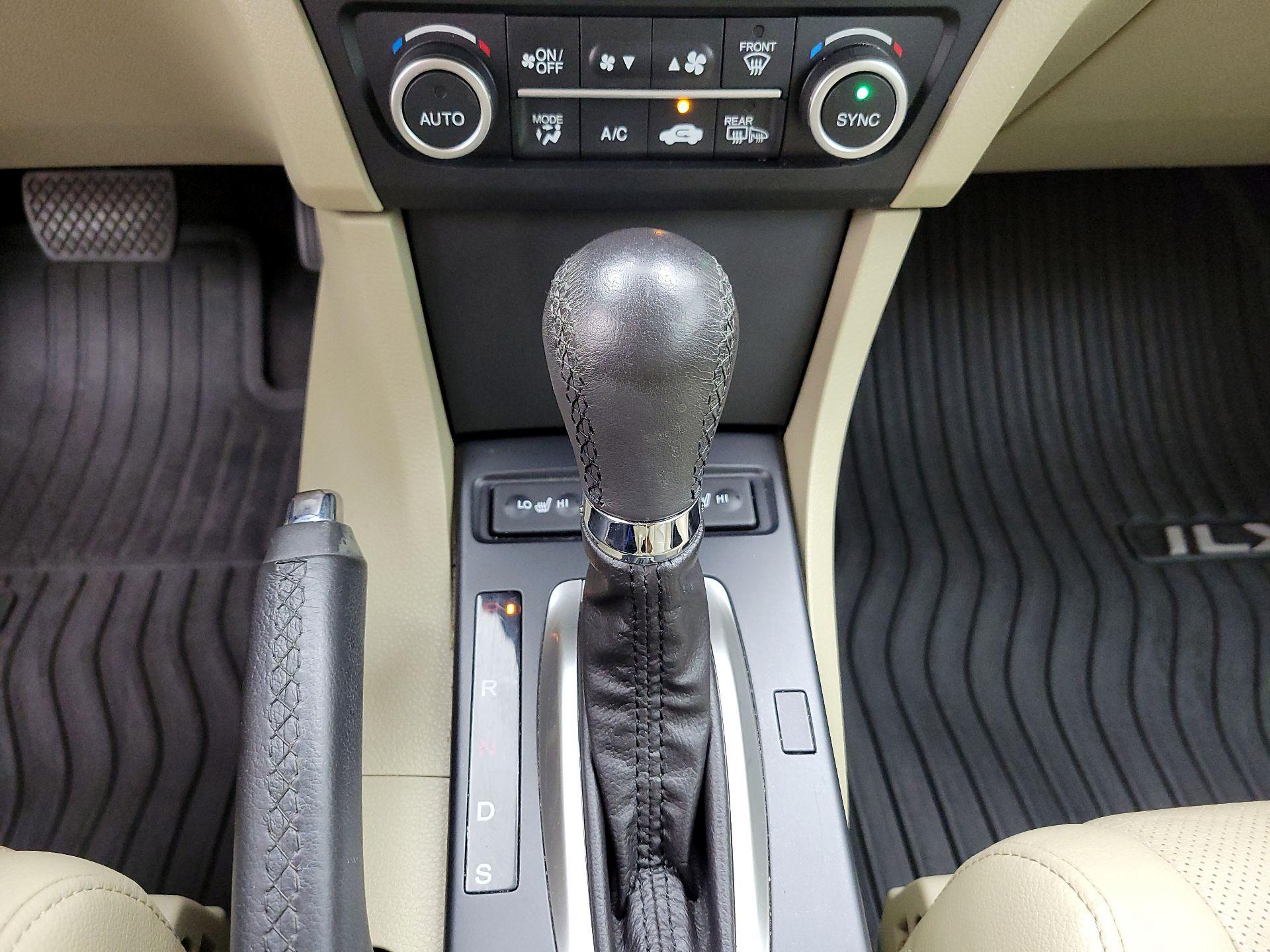 Thumbnail: 2016 Acura ILX - 18