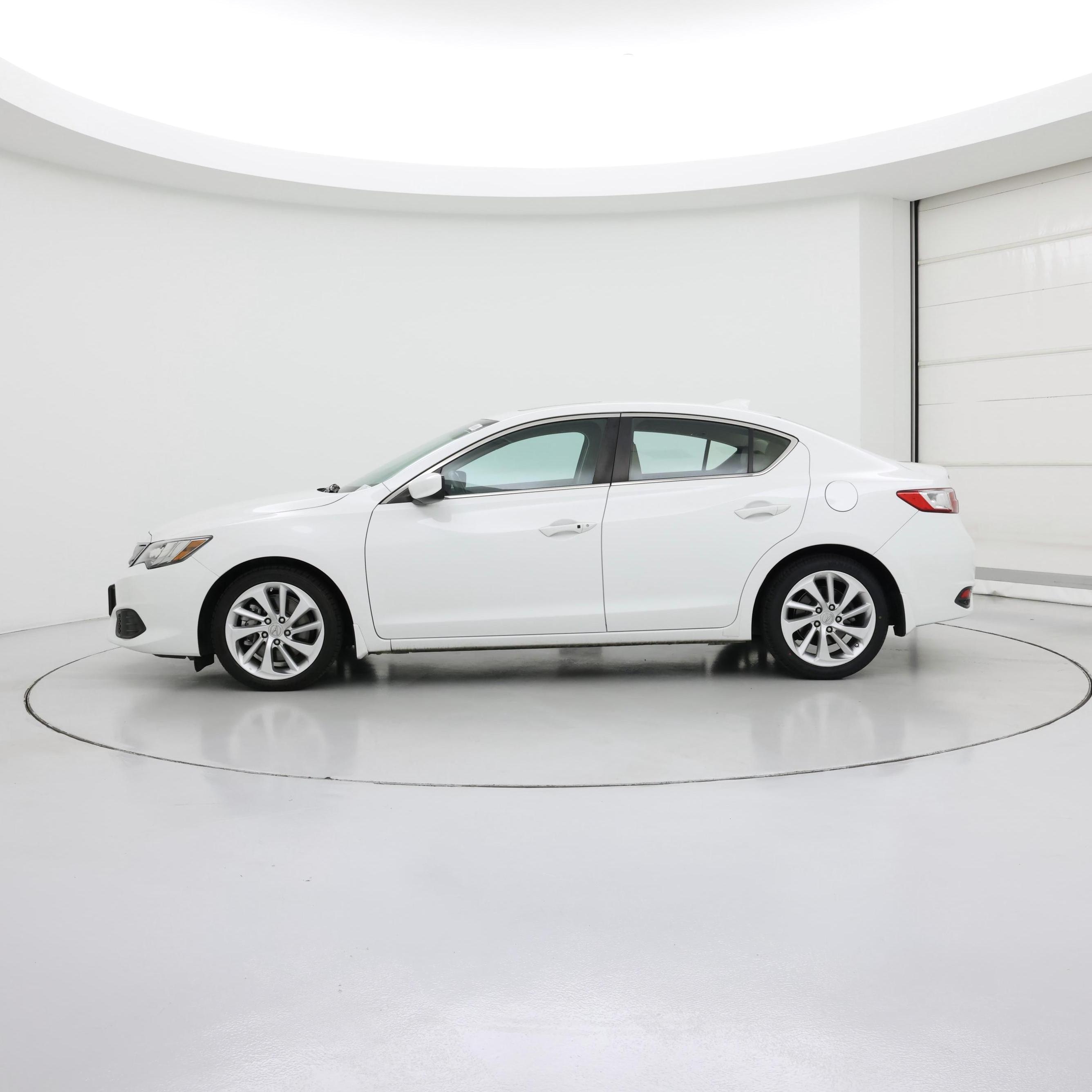 Thumbnail: 2016 Acura ILX - 3