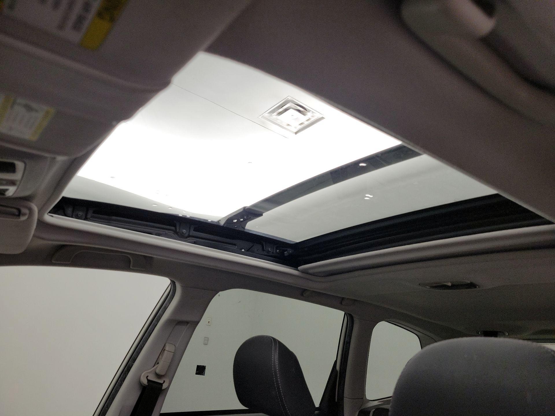 Thumbnail: 2015 Subaru Forester - 19