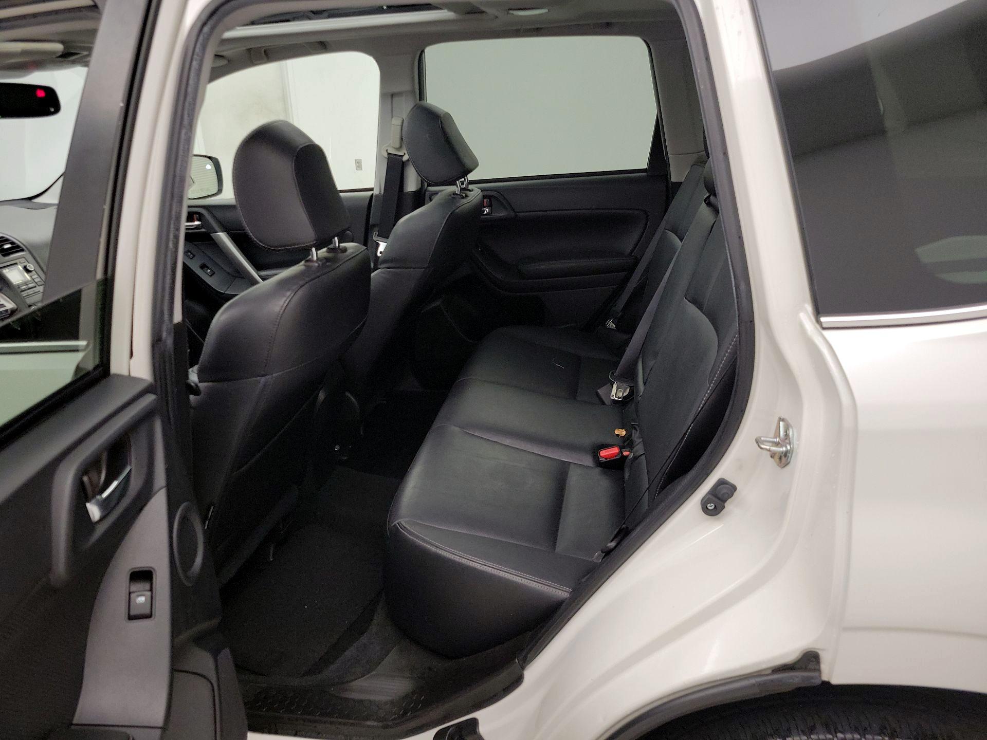 Thumbnail: 2015 Subaru Forester - 20