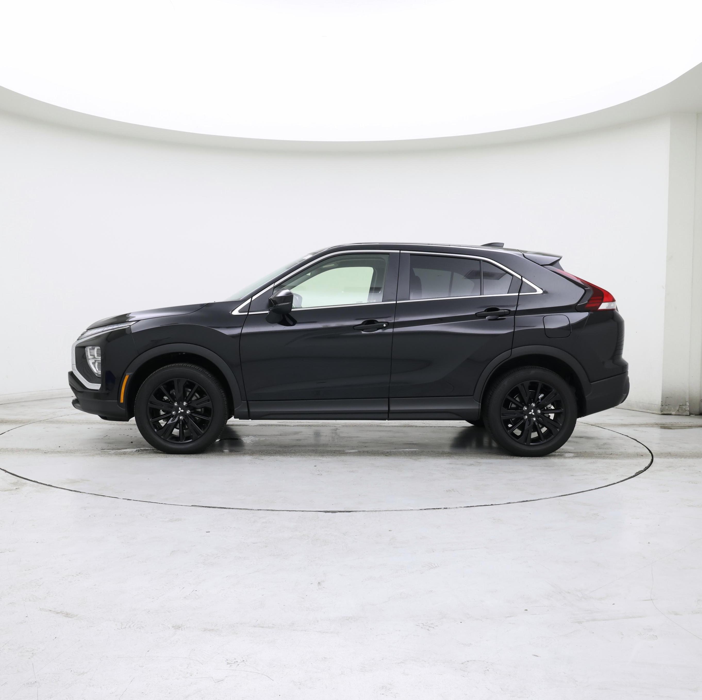 Thumbnail: 2024 Mitsubishi Eclipse Cross - 3