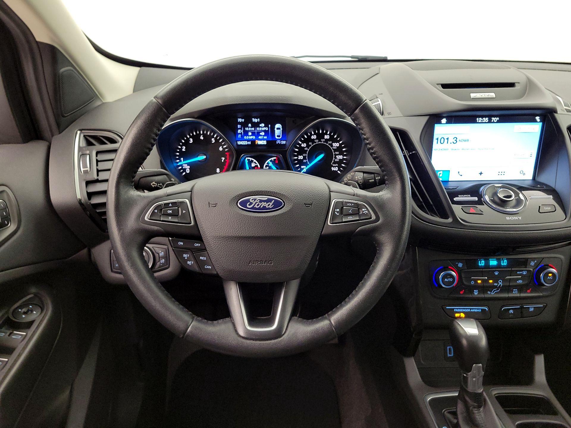 Thumbnail: 2017 Ford Escape - 10