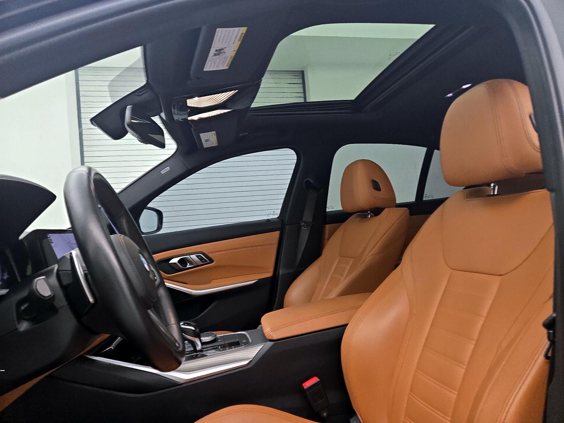 Thumbnail: 2019 BMW 3 Series - 20