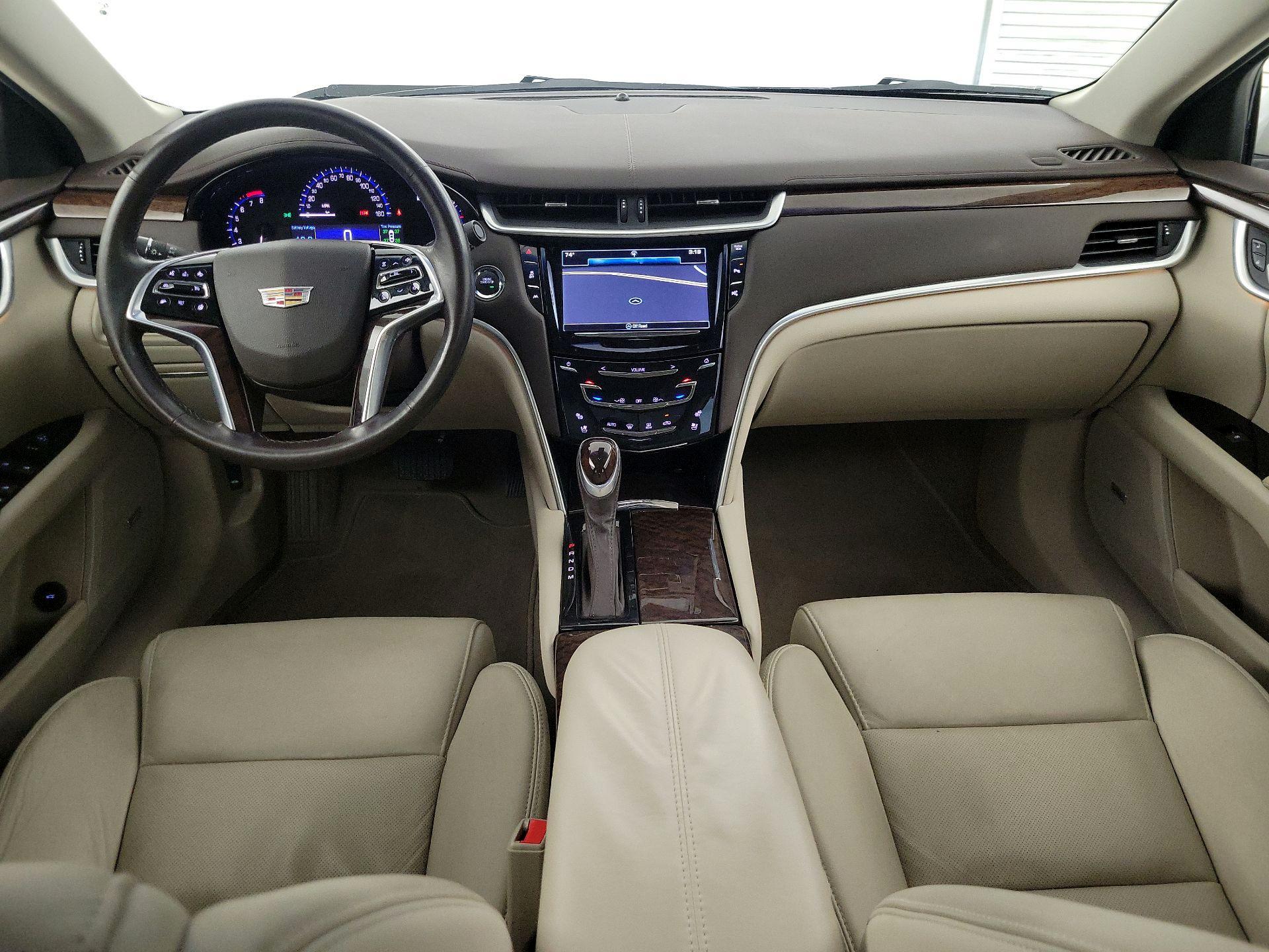 Thumbnail: 2016 Cadillac XTS - 9