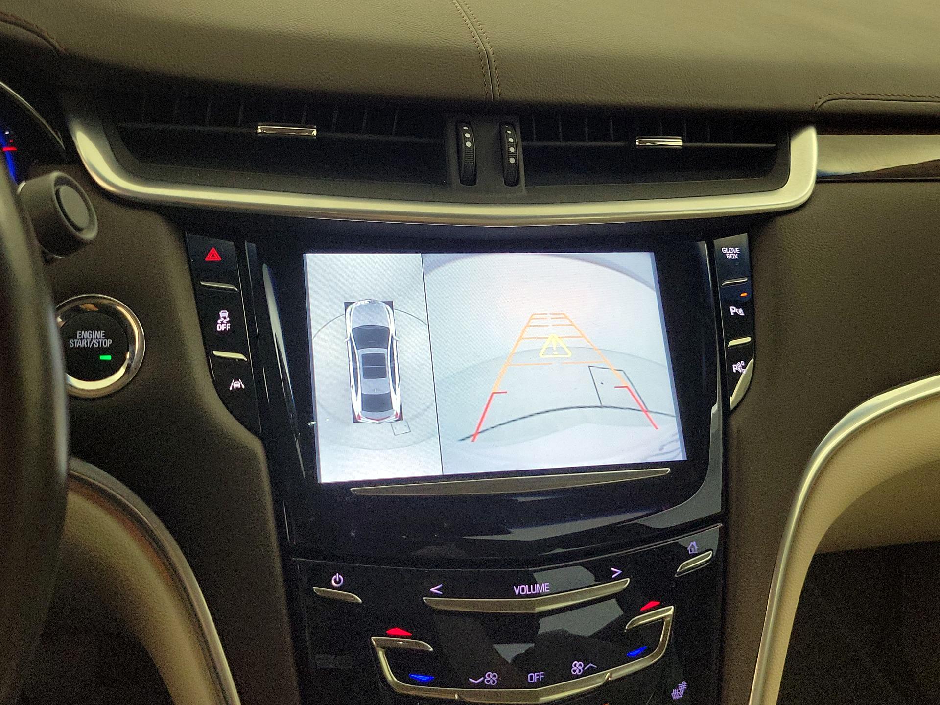 Thumbnail: 2016 Cadillac XTS - 15