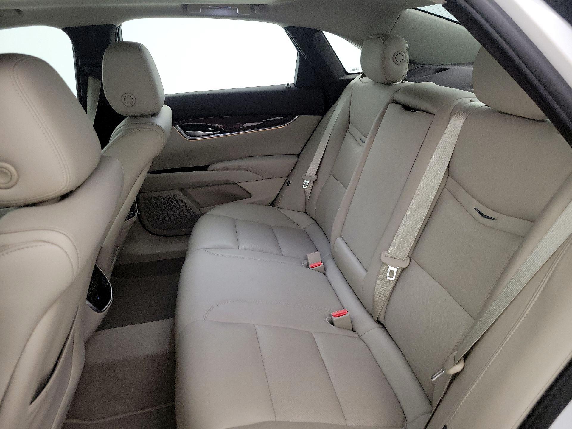 Thumbnail: 2016 Cadillac XTS - 20