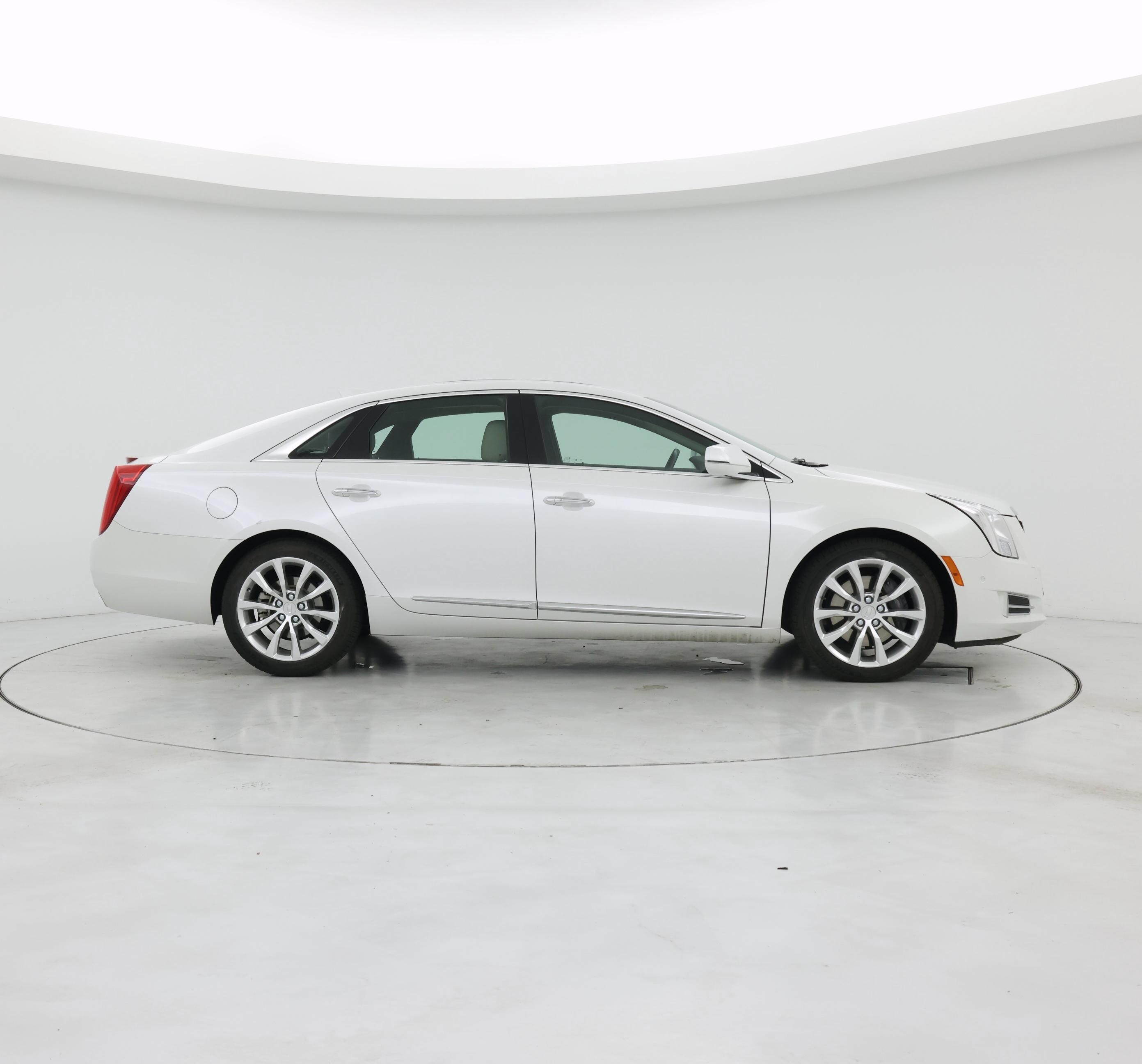 Thumbnail: 2016 Cadillac XTS - 7