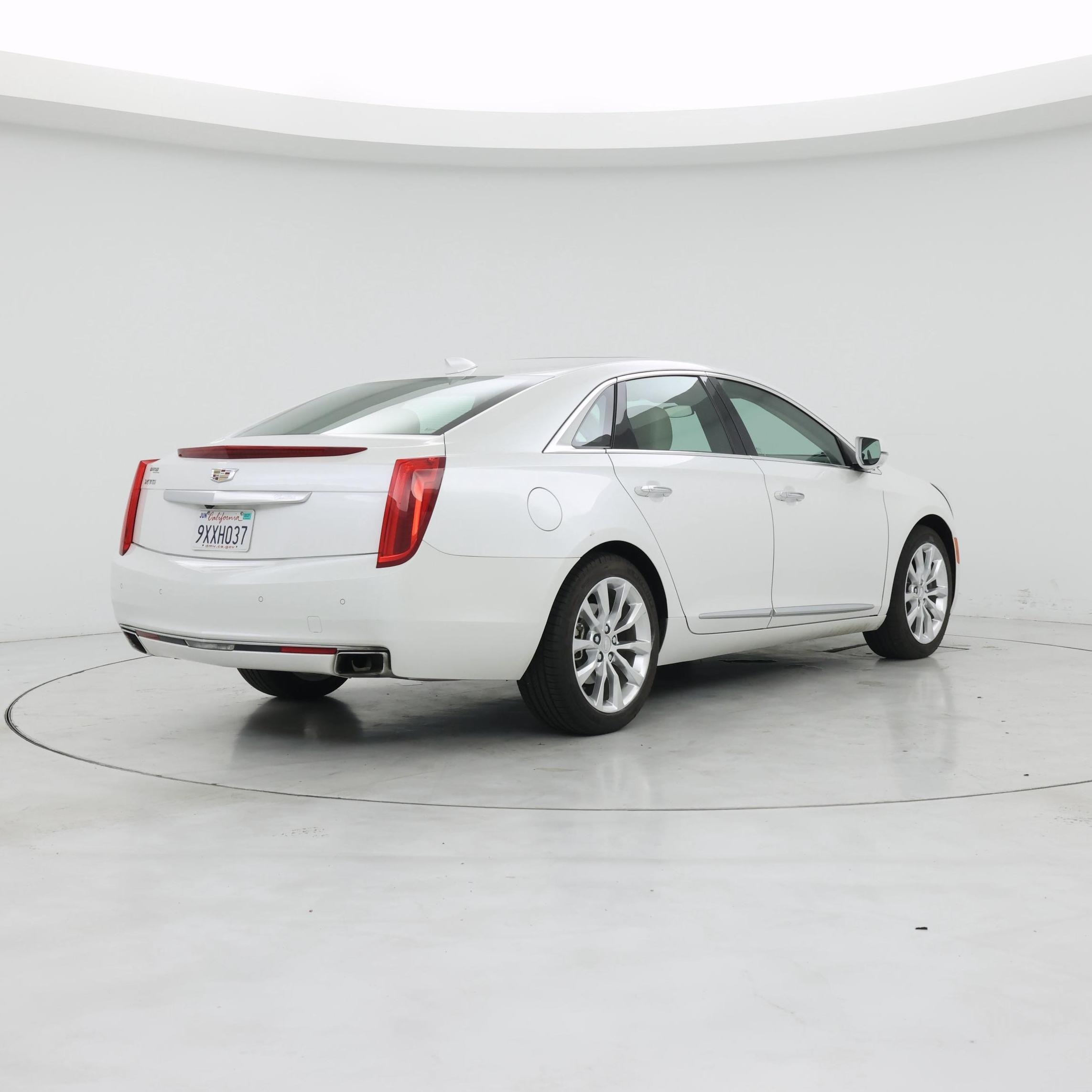 Thumbnail: 2016 Cadillac XTS - 8