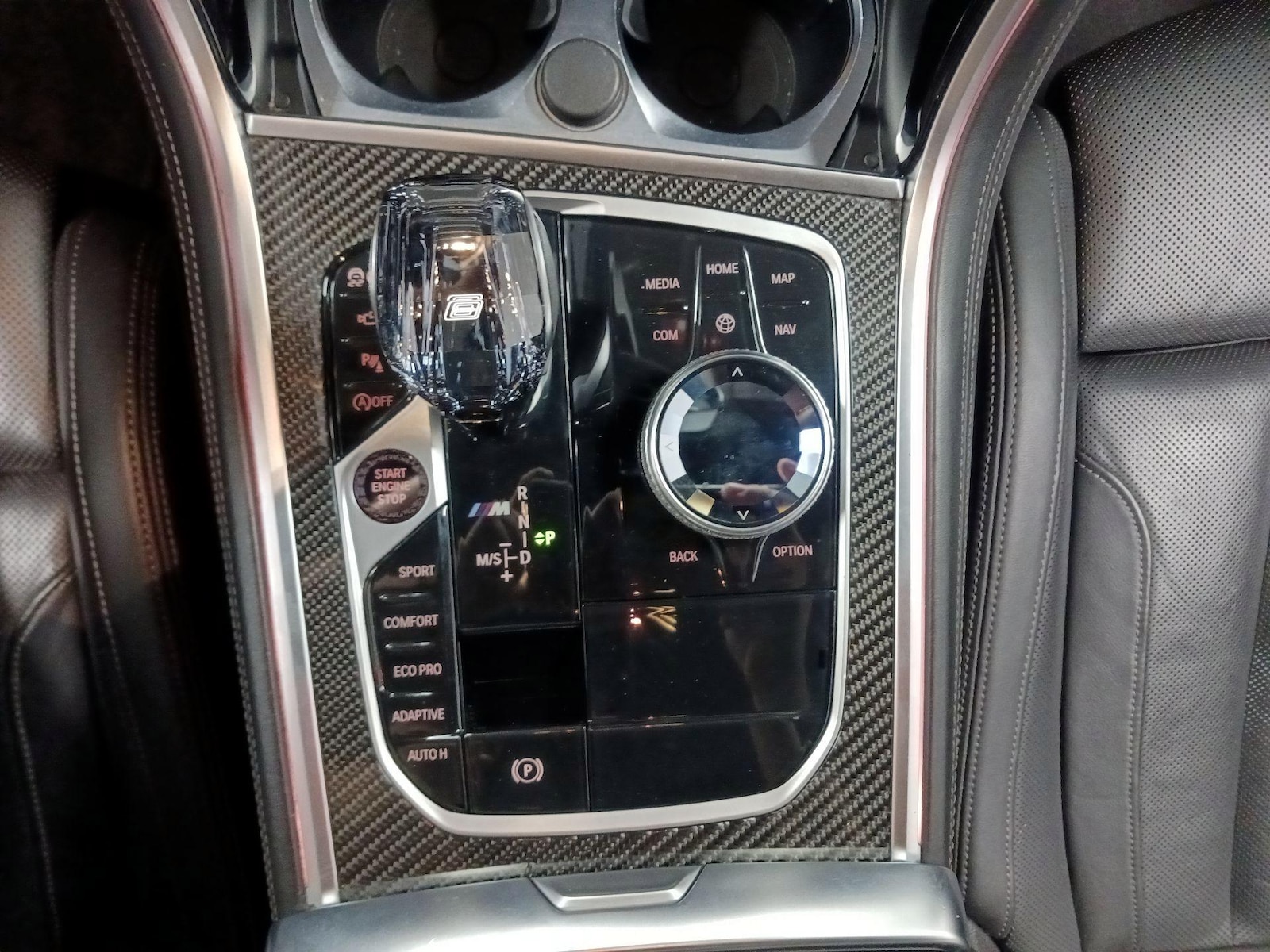 2021 BMW 8 Series M850i - Photo 19