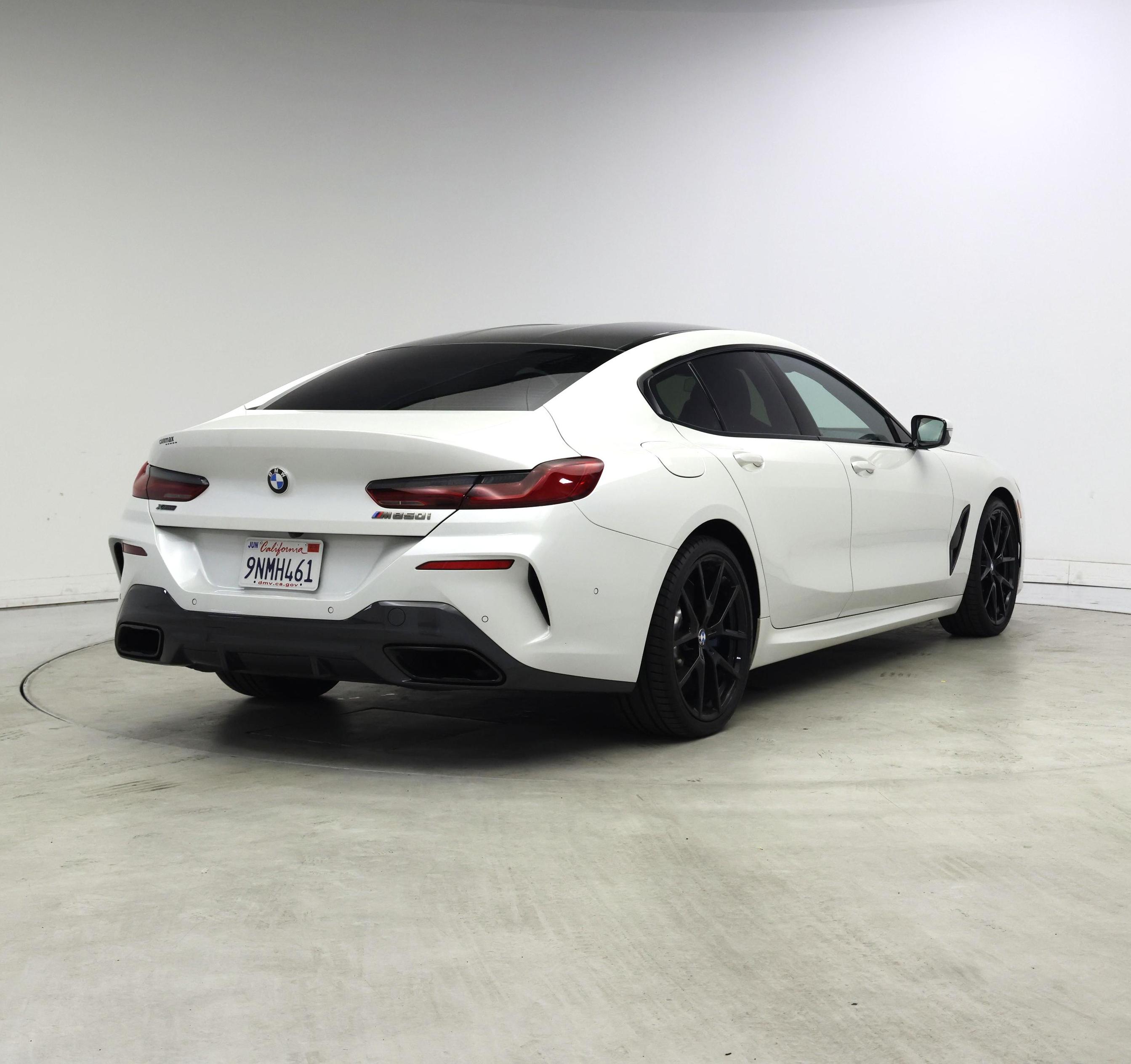 Thumbnail: 2021 BMW 8 Series - 8