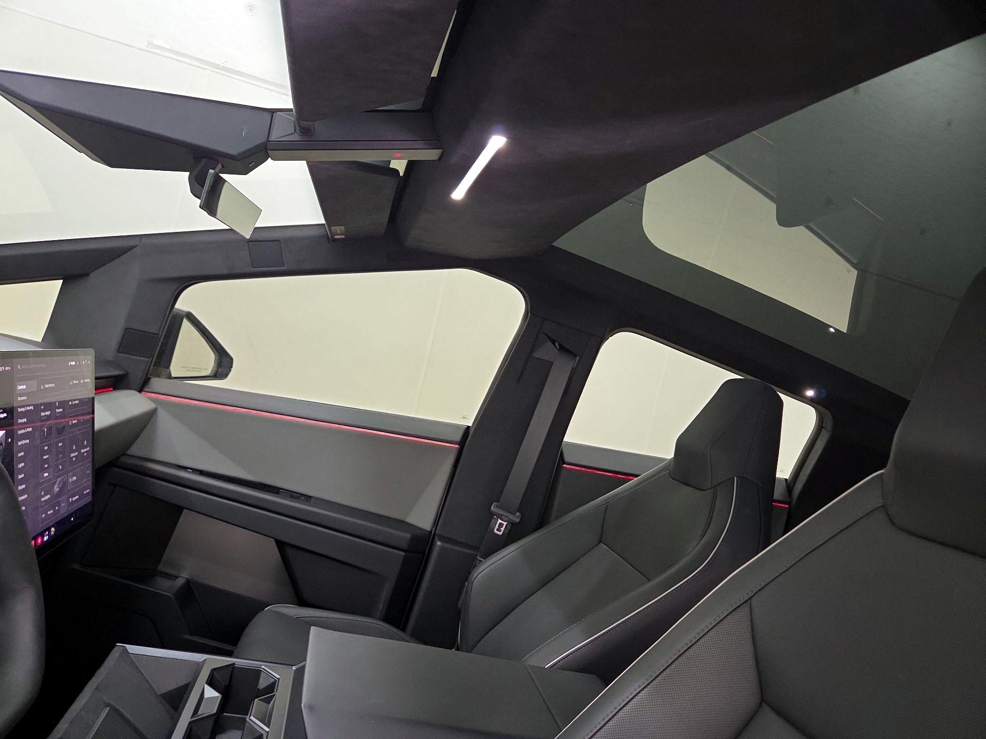 Thumbnail: 2025 Tesla Cybertruck - 17