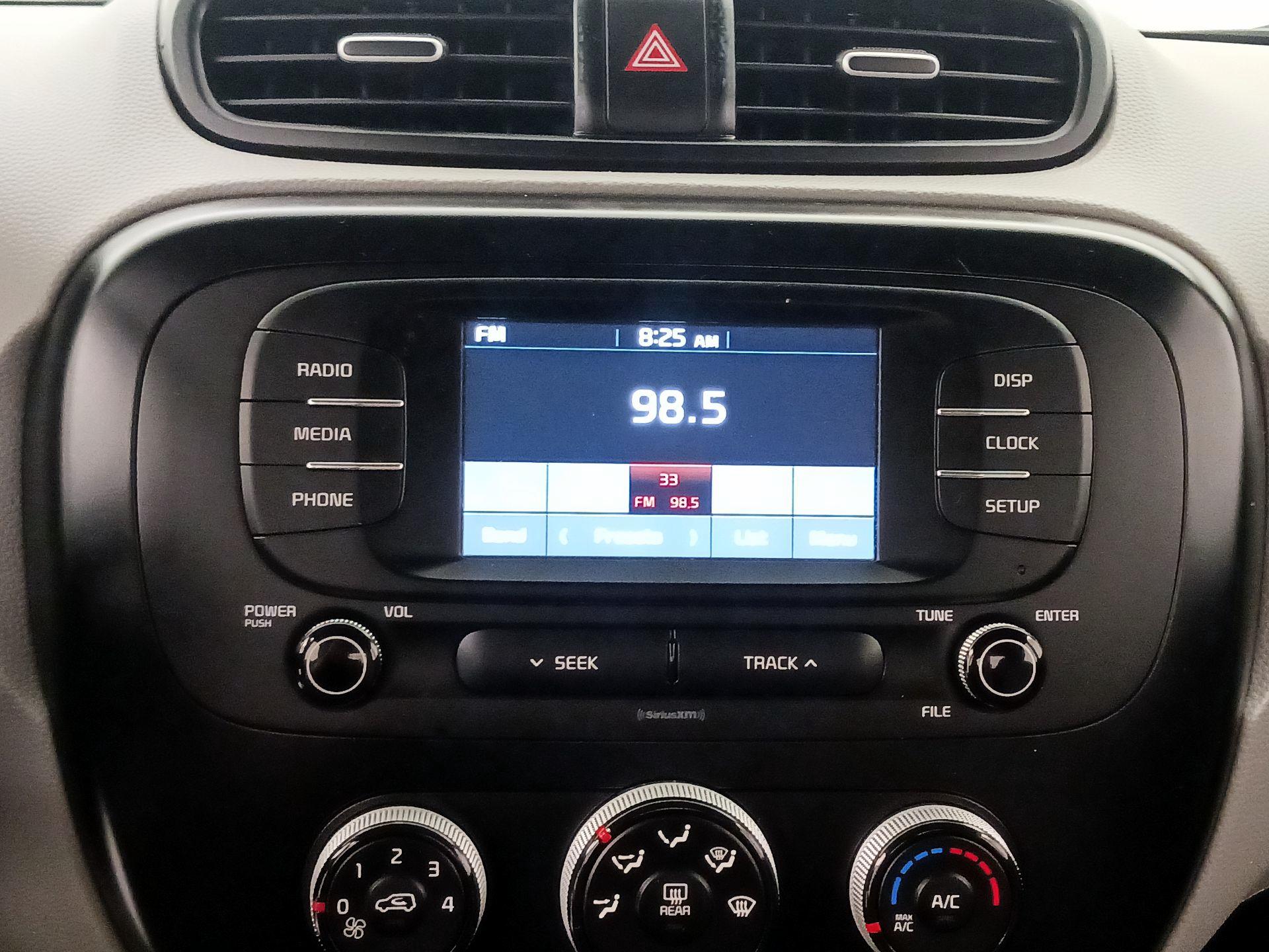 Thumbnail: 2019 Kia Soul - 15