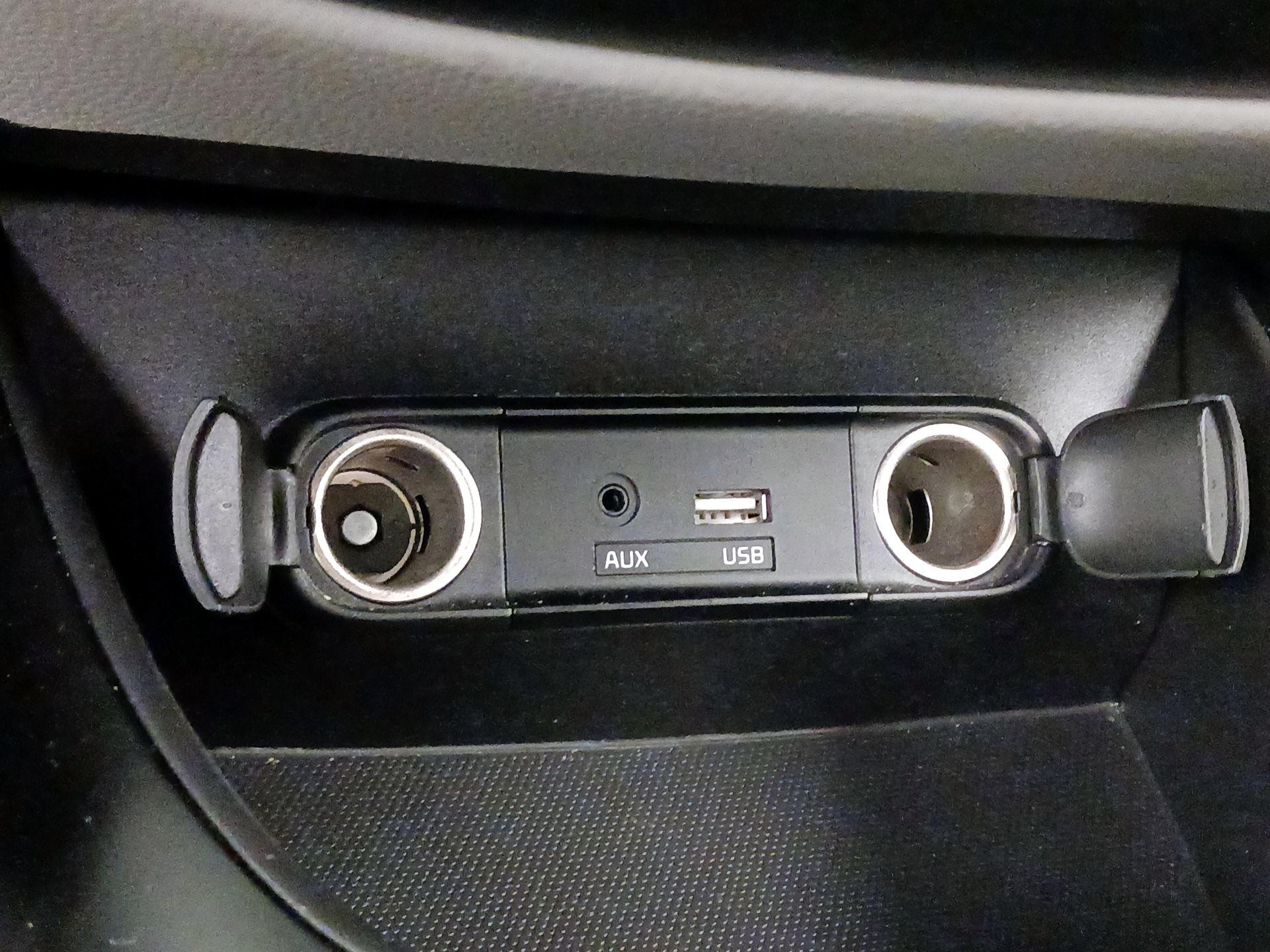 Thumbnail: 2019 Kia Soul - 18