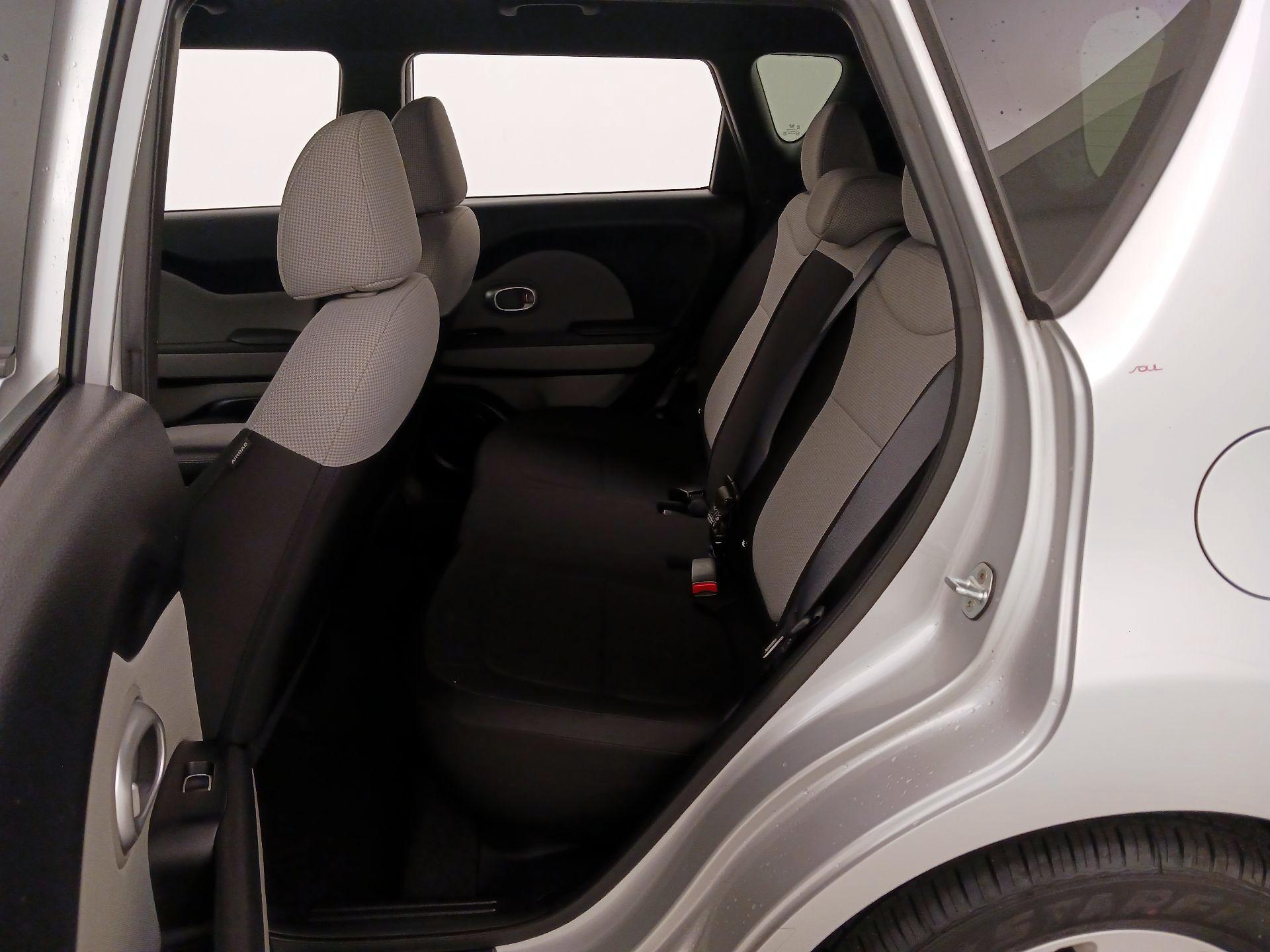 Thumbnail: 2019 Kia Soul - 19