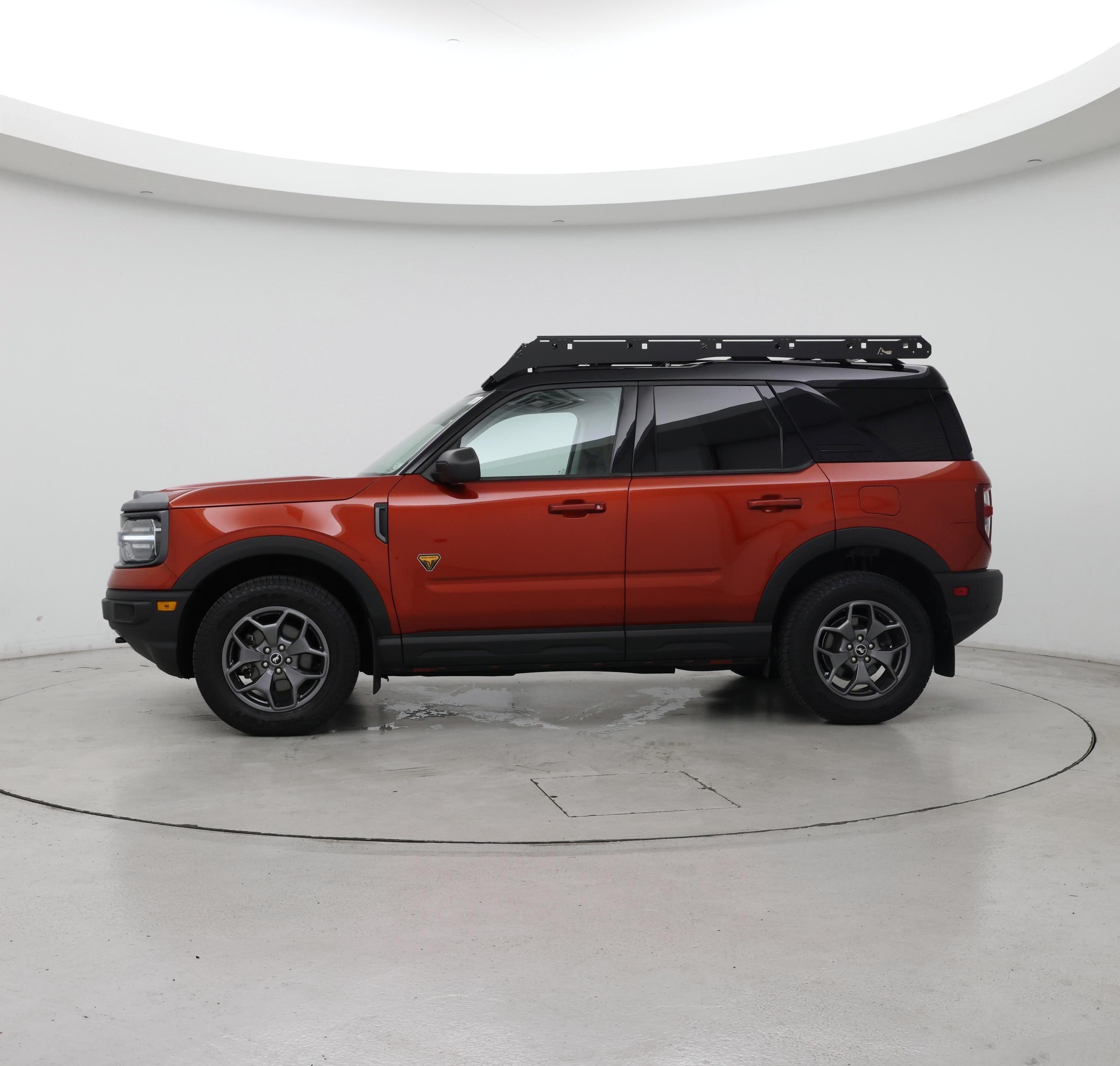 Thumbnail: 2022 Ford Bronco Sport - 3