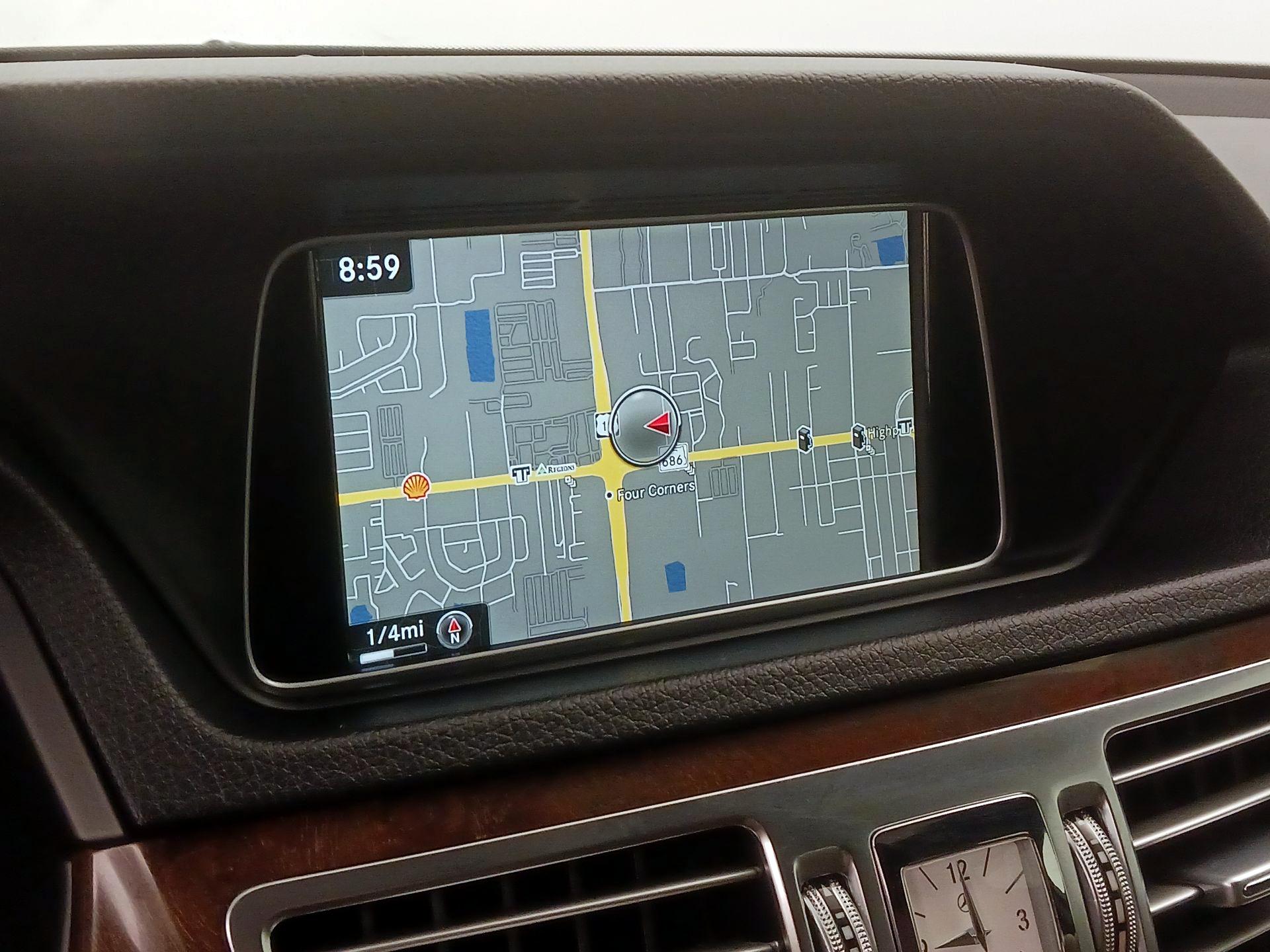 Thumbnail: 2016 Mercedes-Benz E-Class - 14