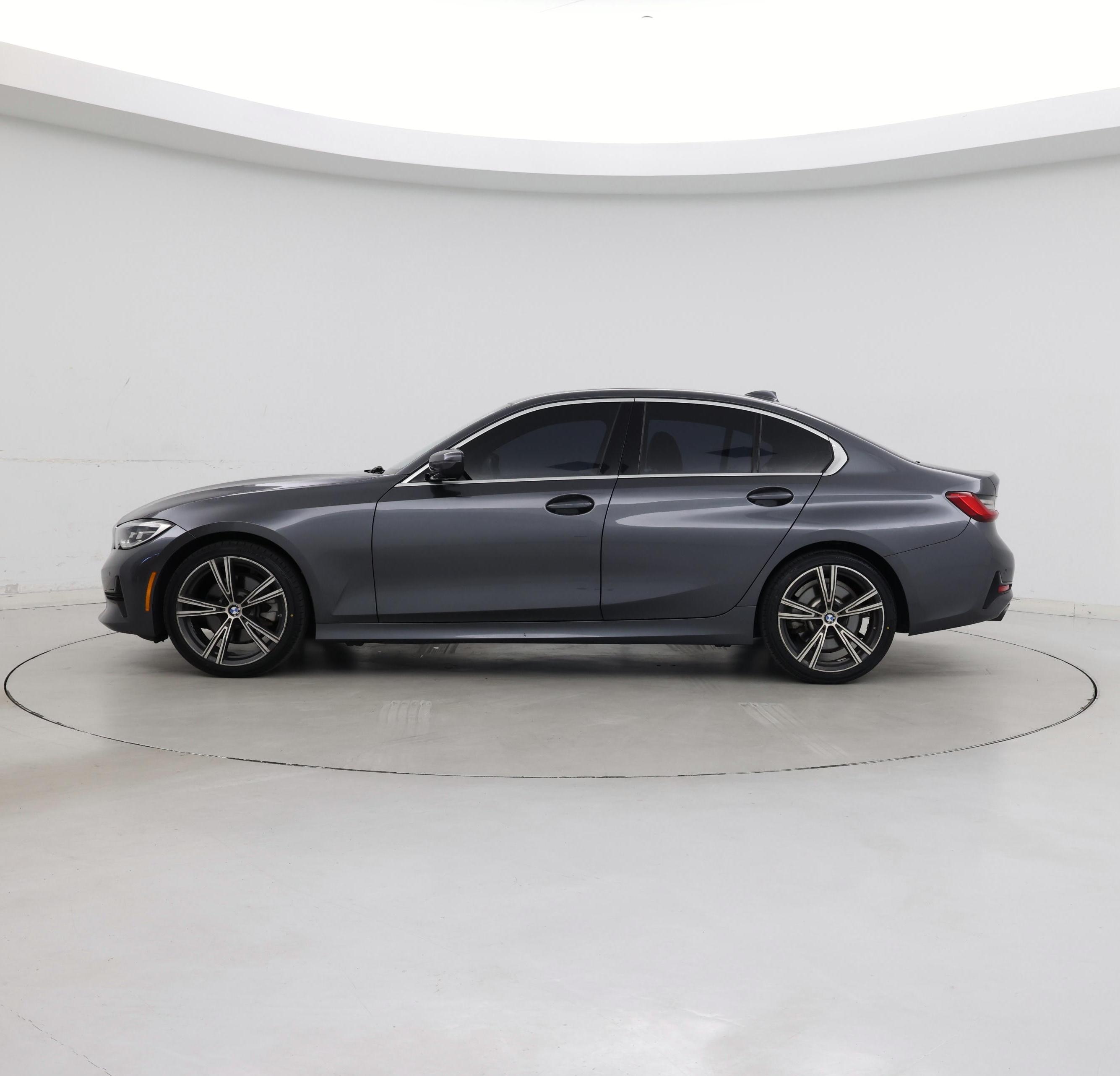 Thumbnail: 2020 BMW 3 Series - 3