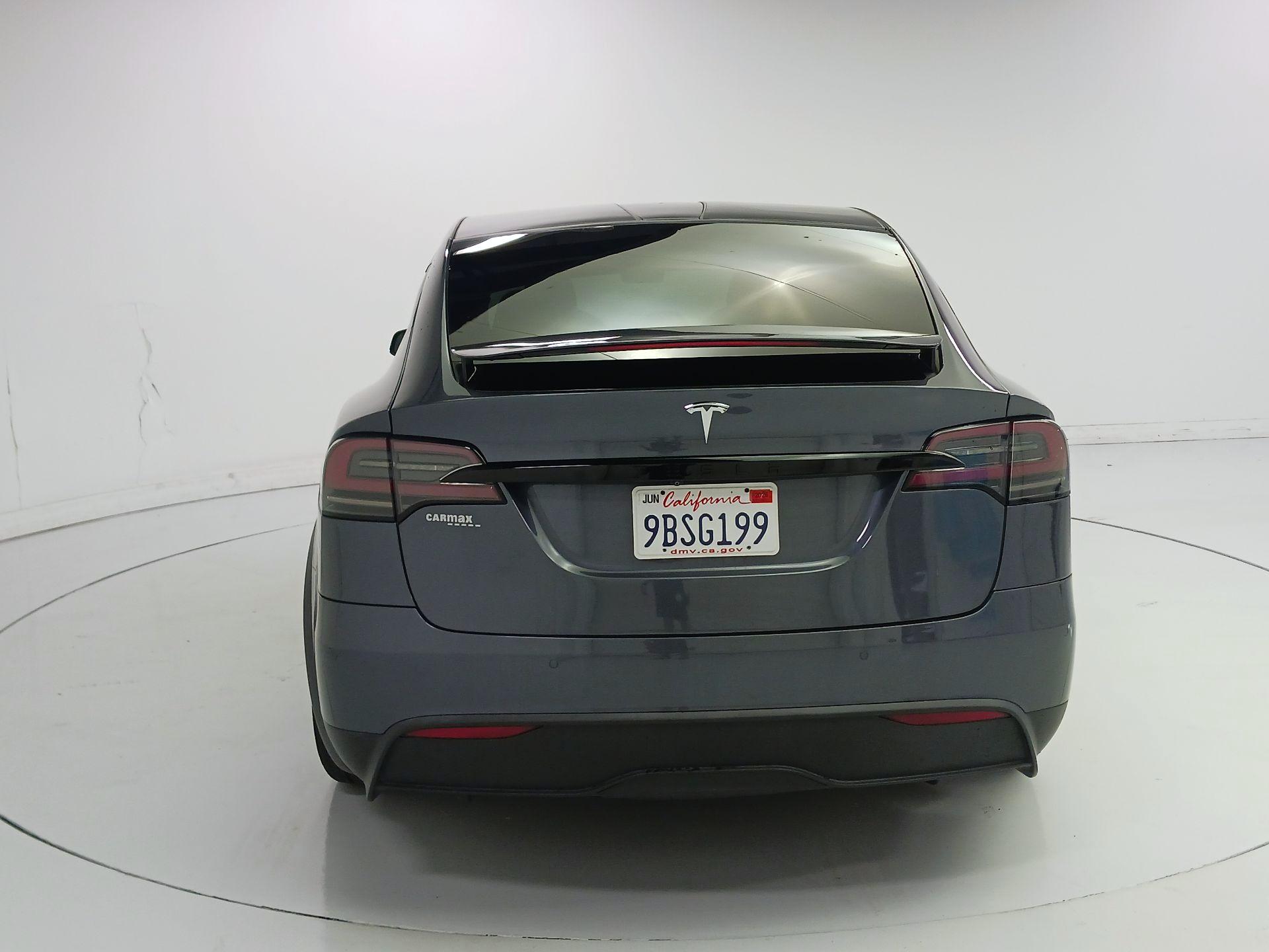 Thumbnail: 2022 Tesla Model X - 6