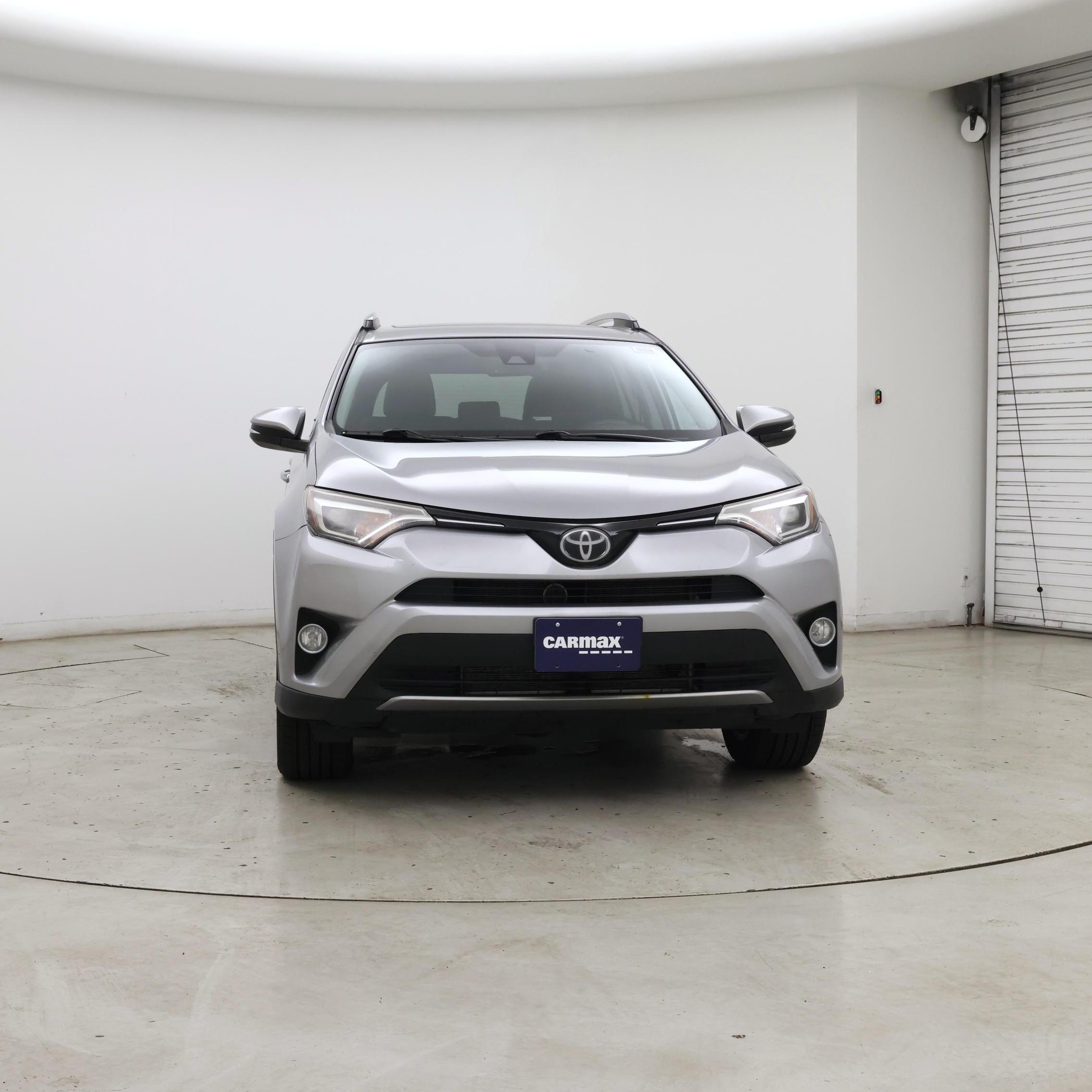Thumbnail: 2018 Toyota RAV4 - 5