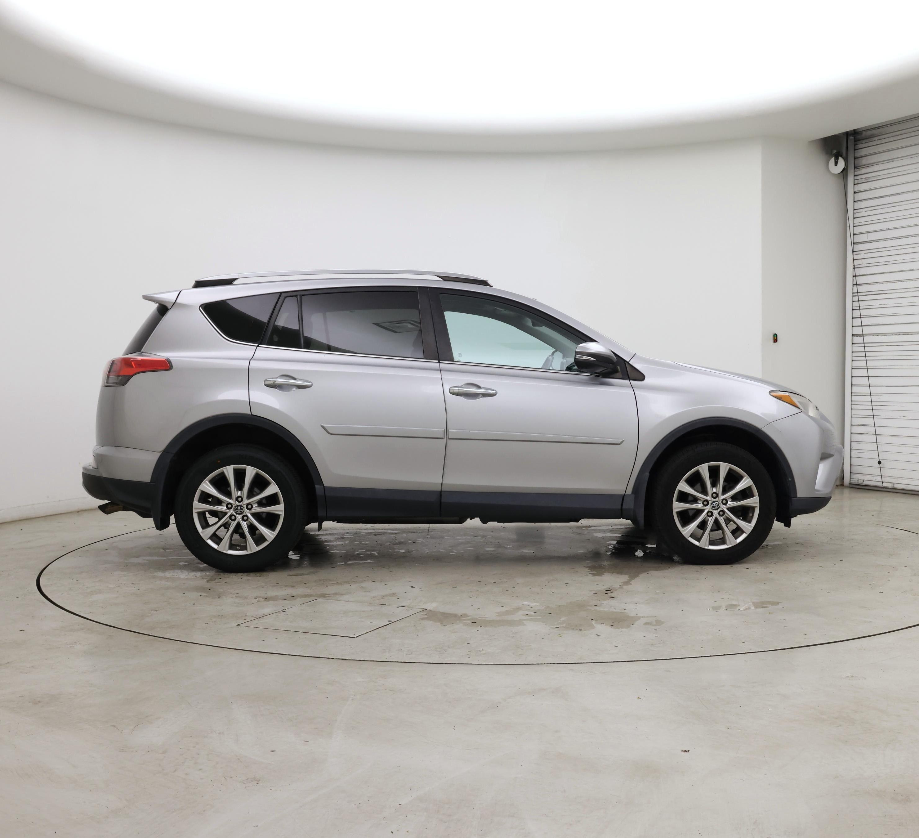 Thumbnail: 2018 Toyota RAV4 - 7