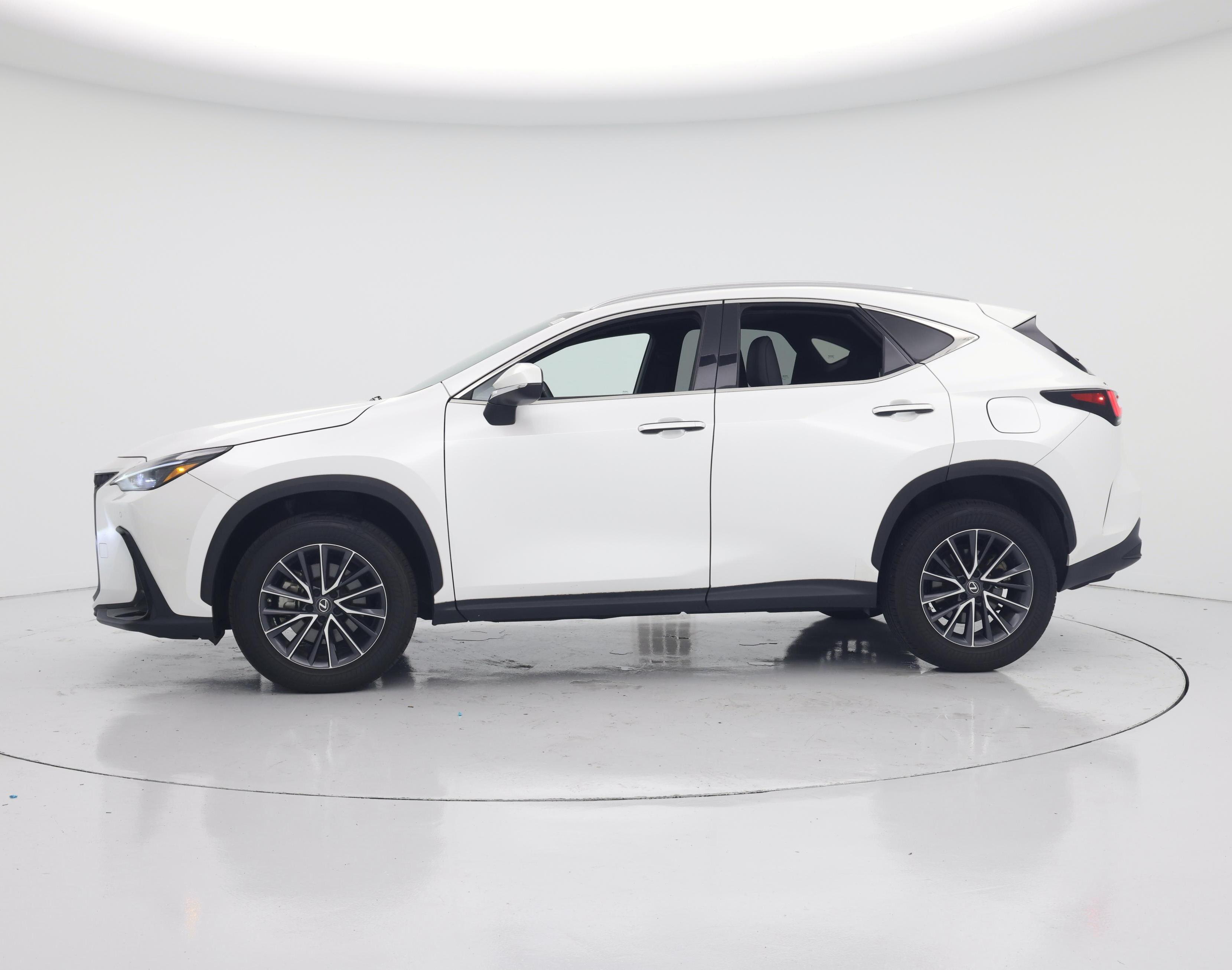 Thumbnail: 2022 Lexus NX - 3