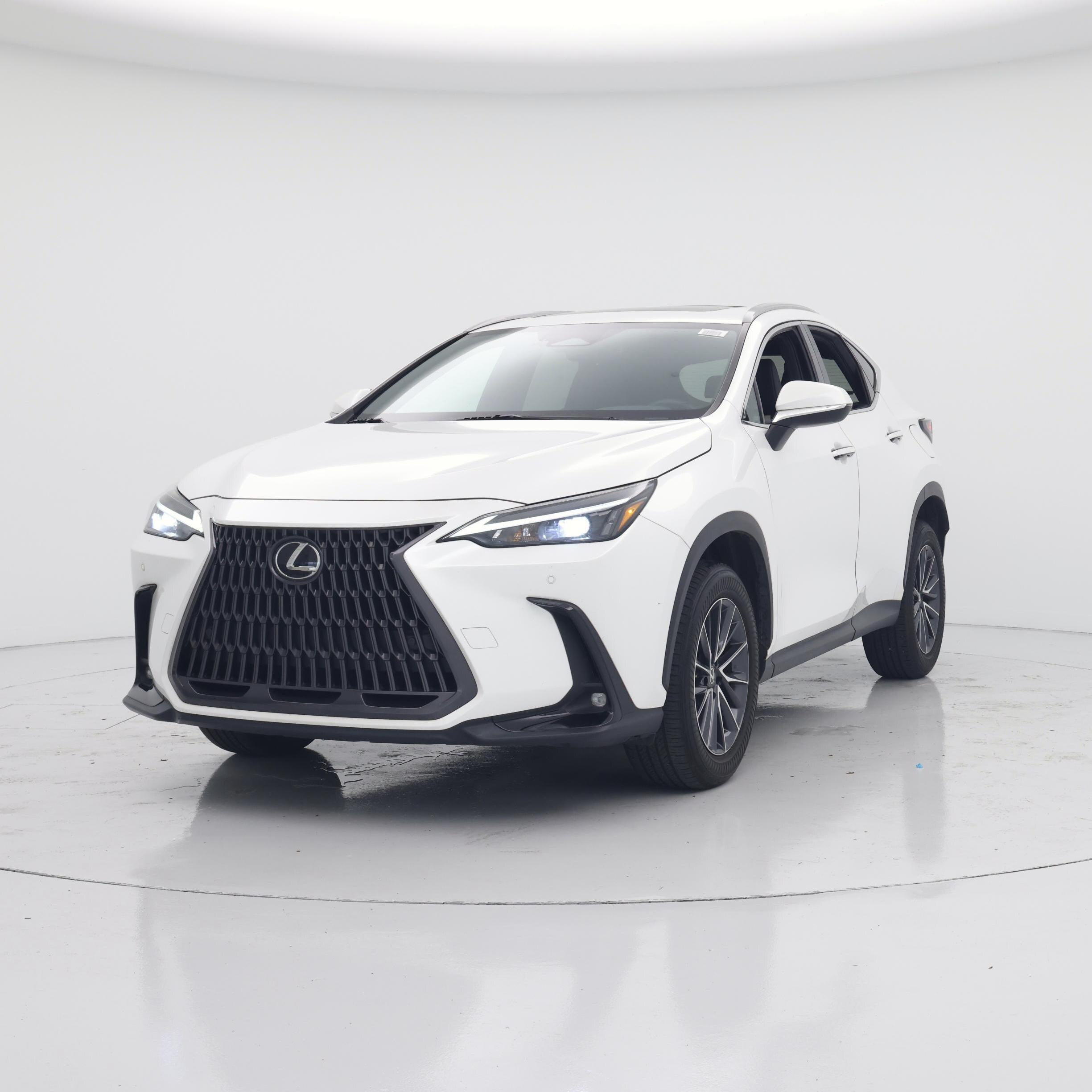Thumbnail: 2022 Lexus NX - 4