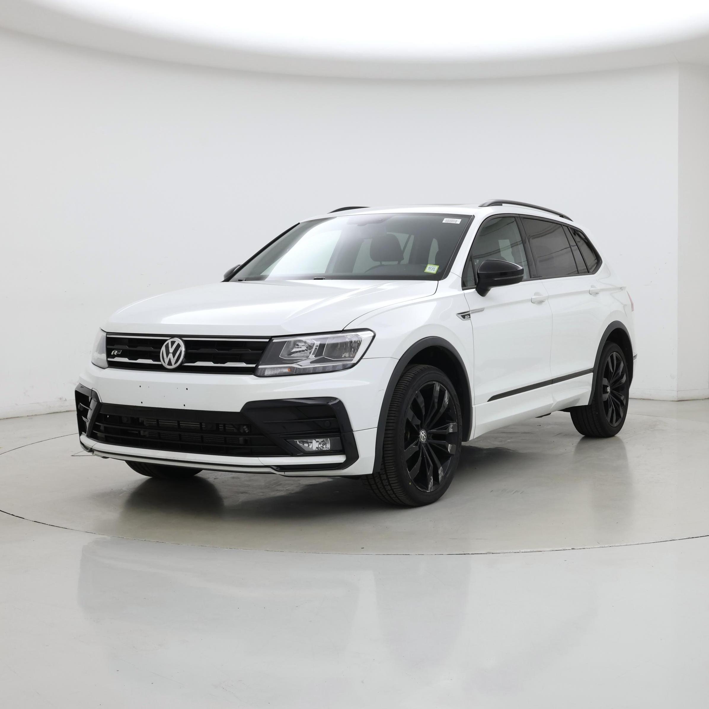 Thumbnail: 2021 Volkswagen Tiguan - 4