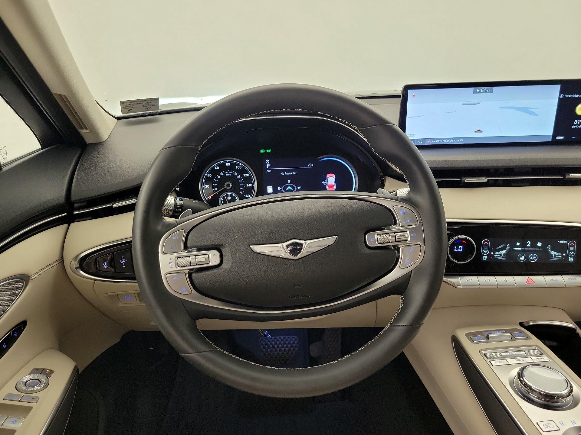 Thumbnail: 2025 Genesis GV70 - 10