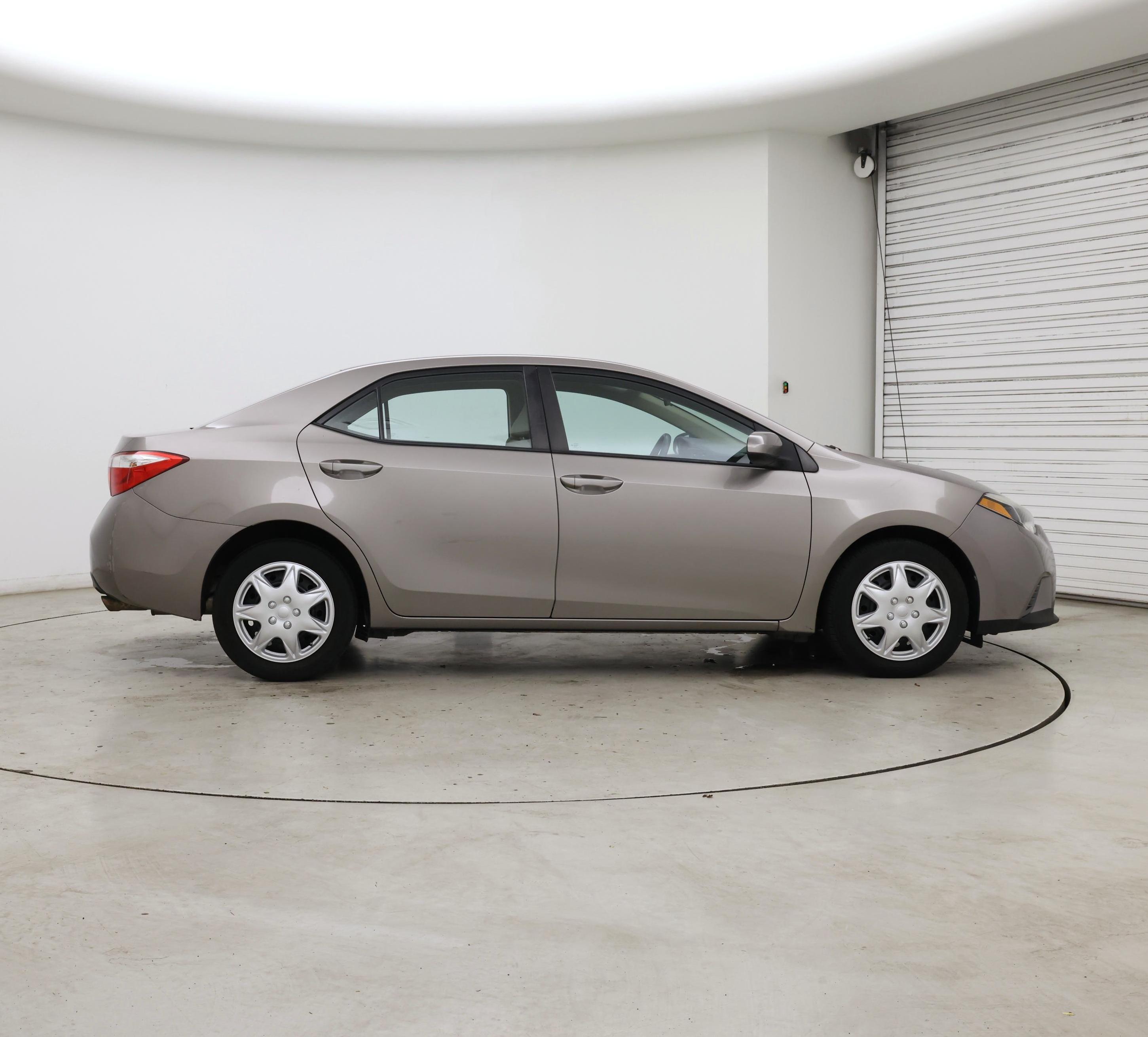 Thumbnail: 2015 Toyota Corolla - 7