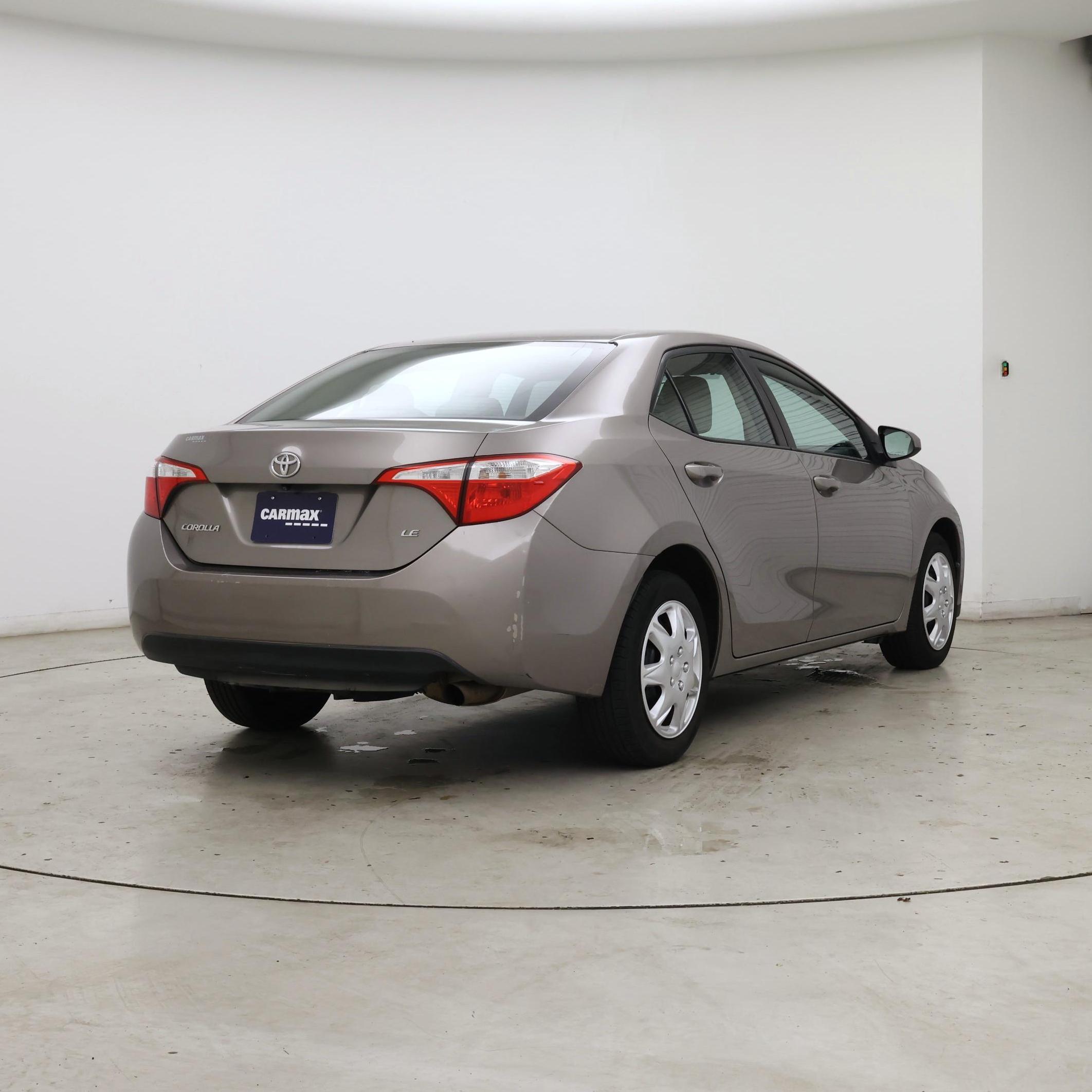 Thumbnail: 2015 Toyota Corolla - 8