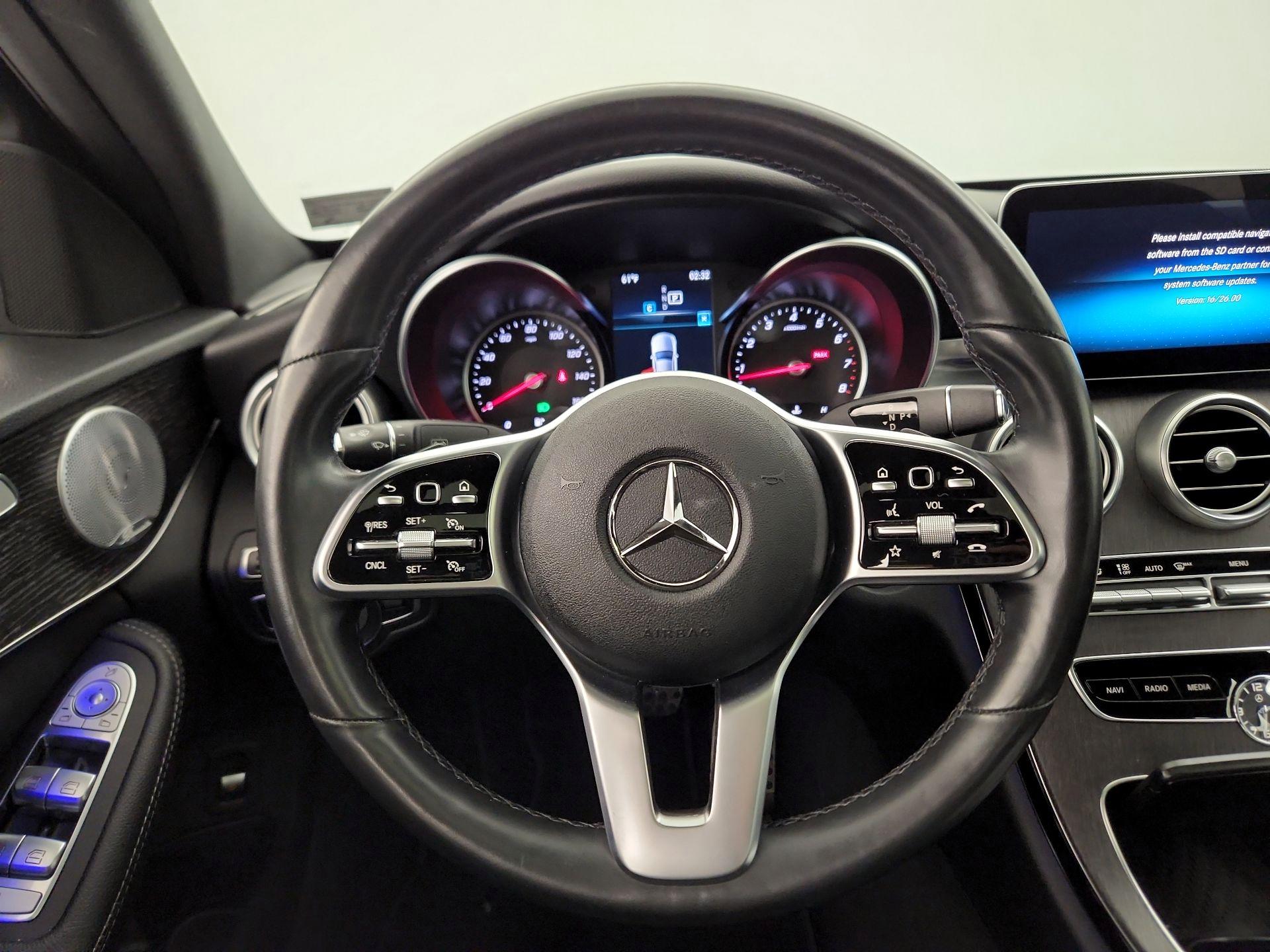 Thumbnail: 2020 Mercedes-Benz C-Class - 10
