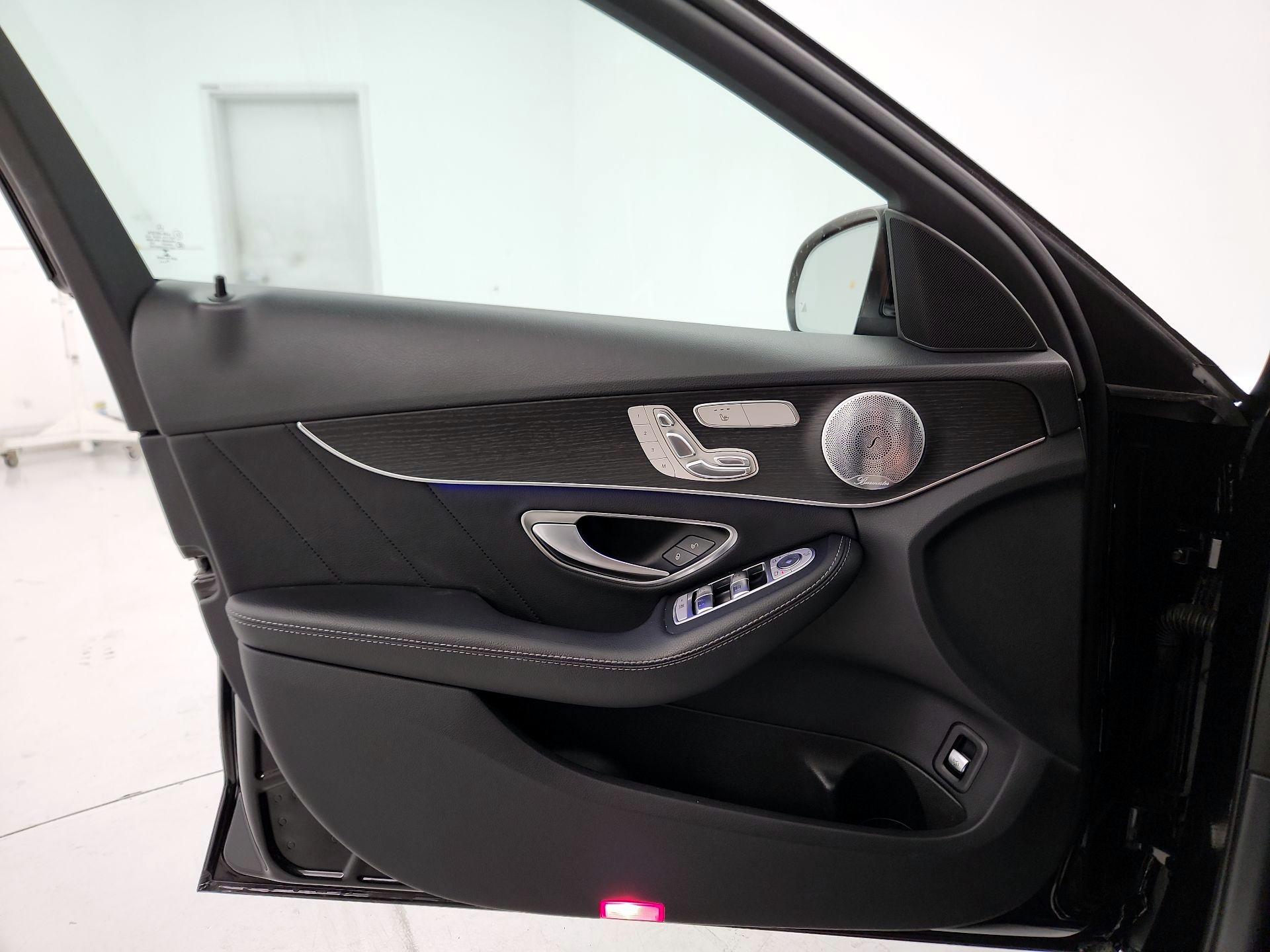 Thumbnail: 2020 Mercedes-Benz C-Class - 12