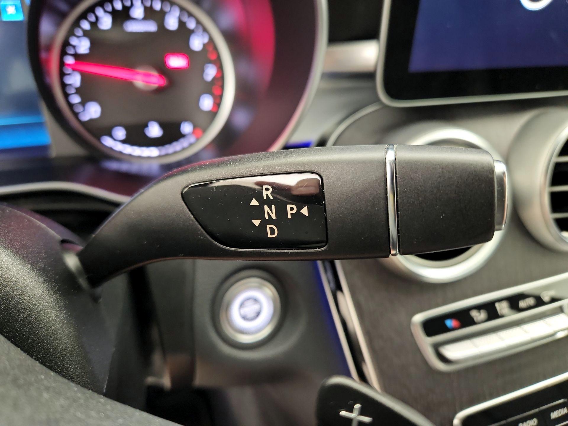 Thumbnail: 2020 Mercedes-Benz C-Class - 17
