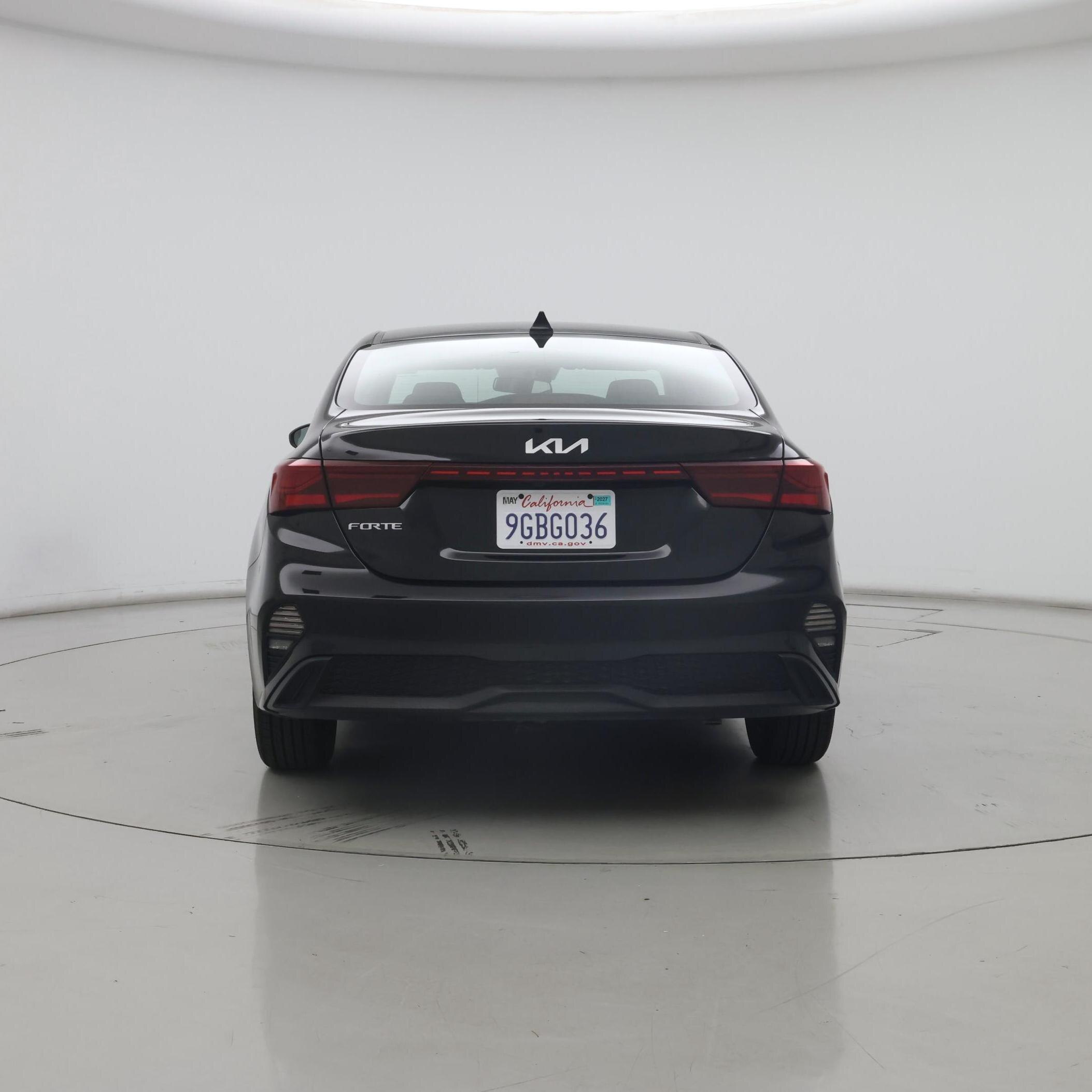 Thumbnail: 2023 Kia Forte - 6